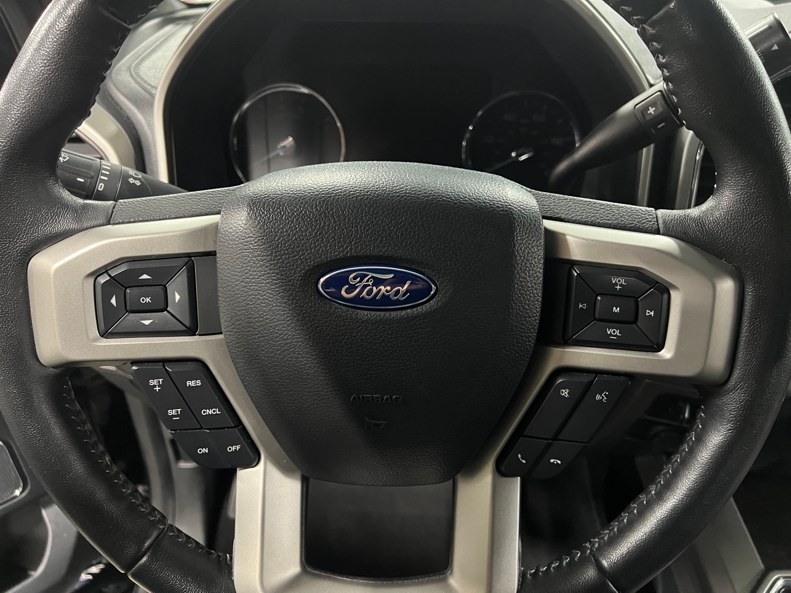 Thumbnail: 2022 Ford Econoline - 5