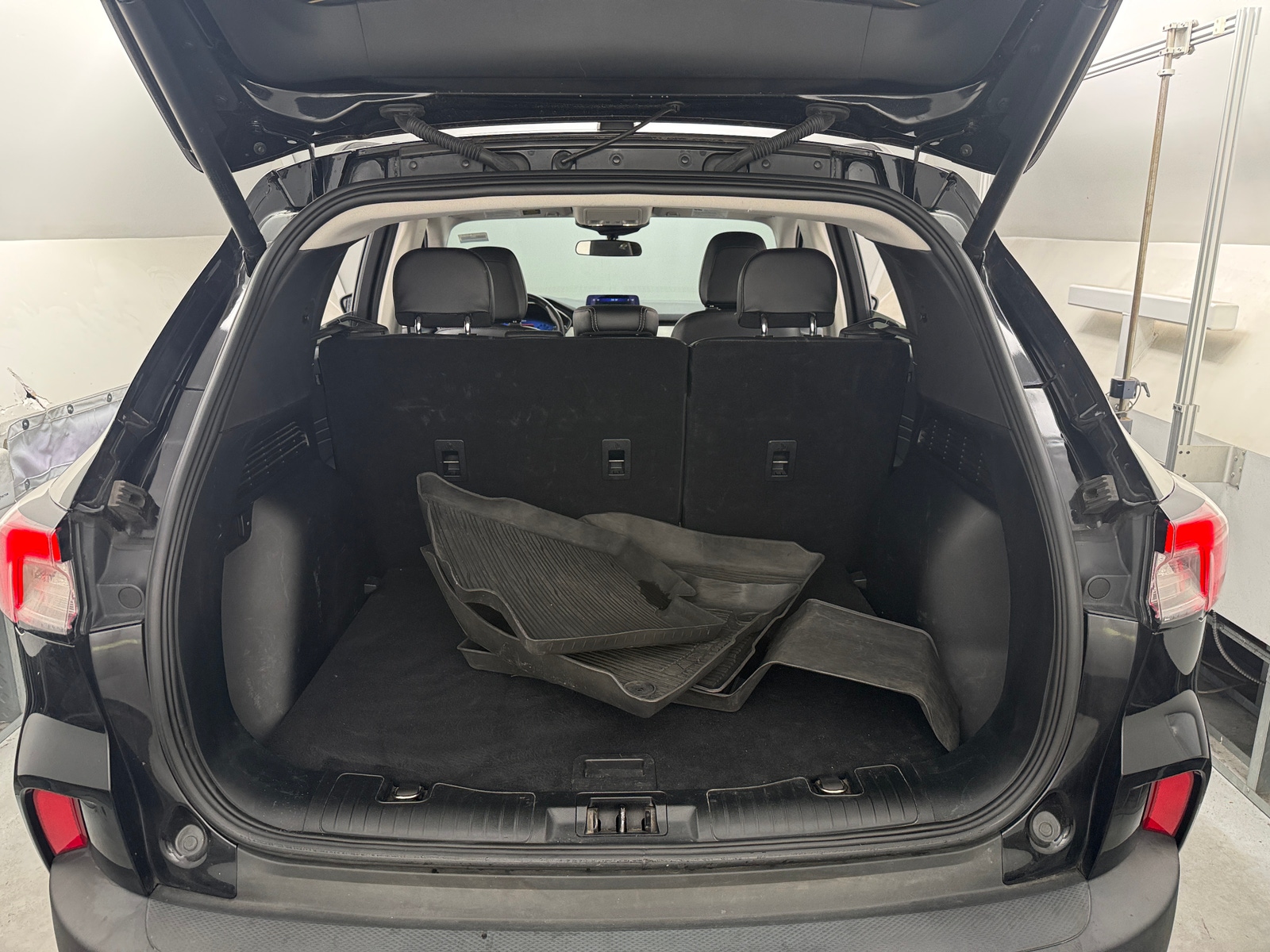 Thumbnail: 2022 Ford Escape - 6