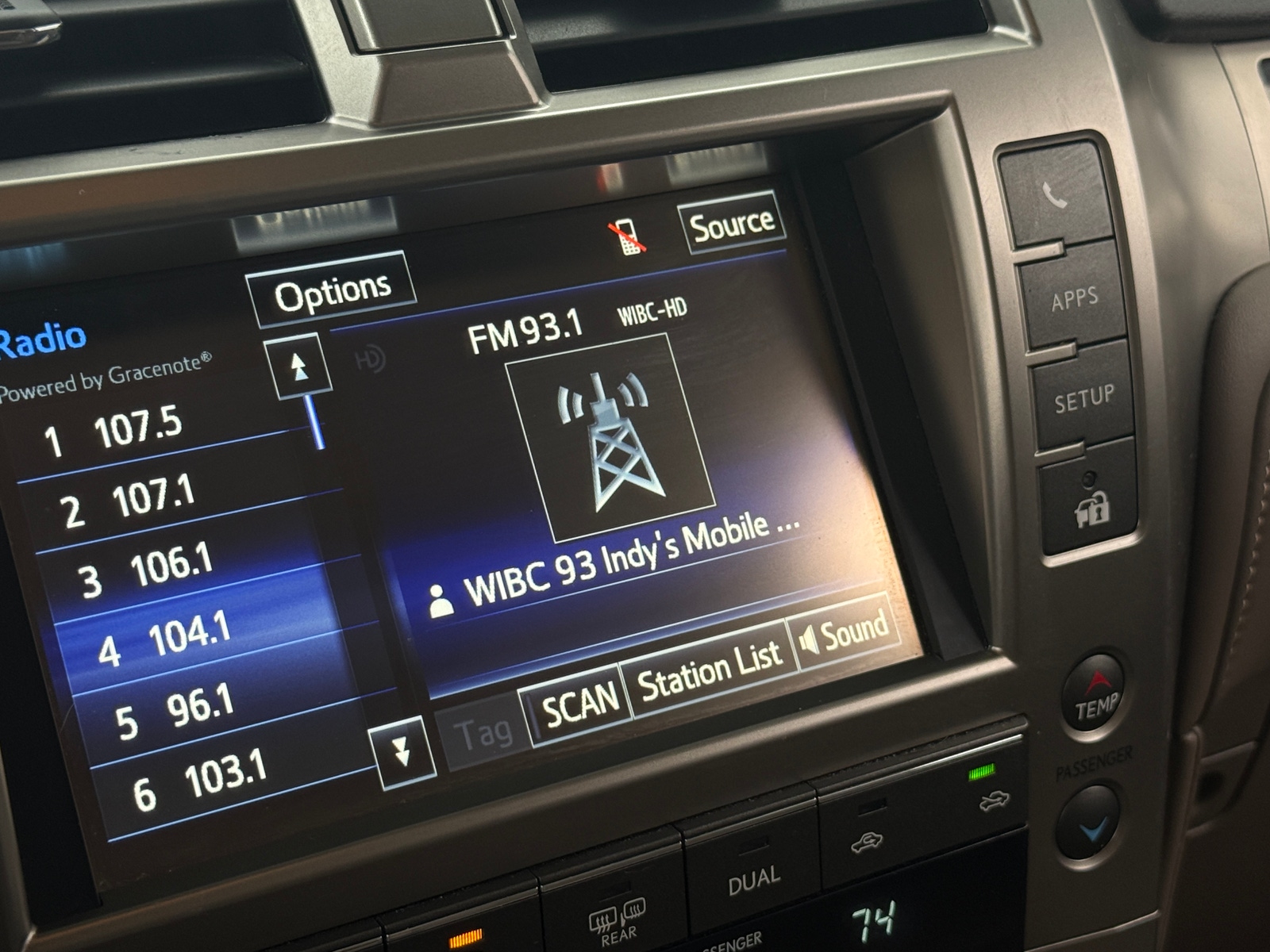 Thumbnail: 2018 Lexus GX - 3