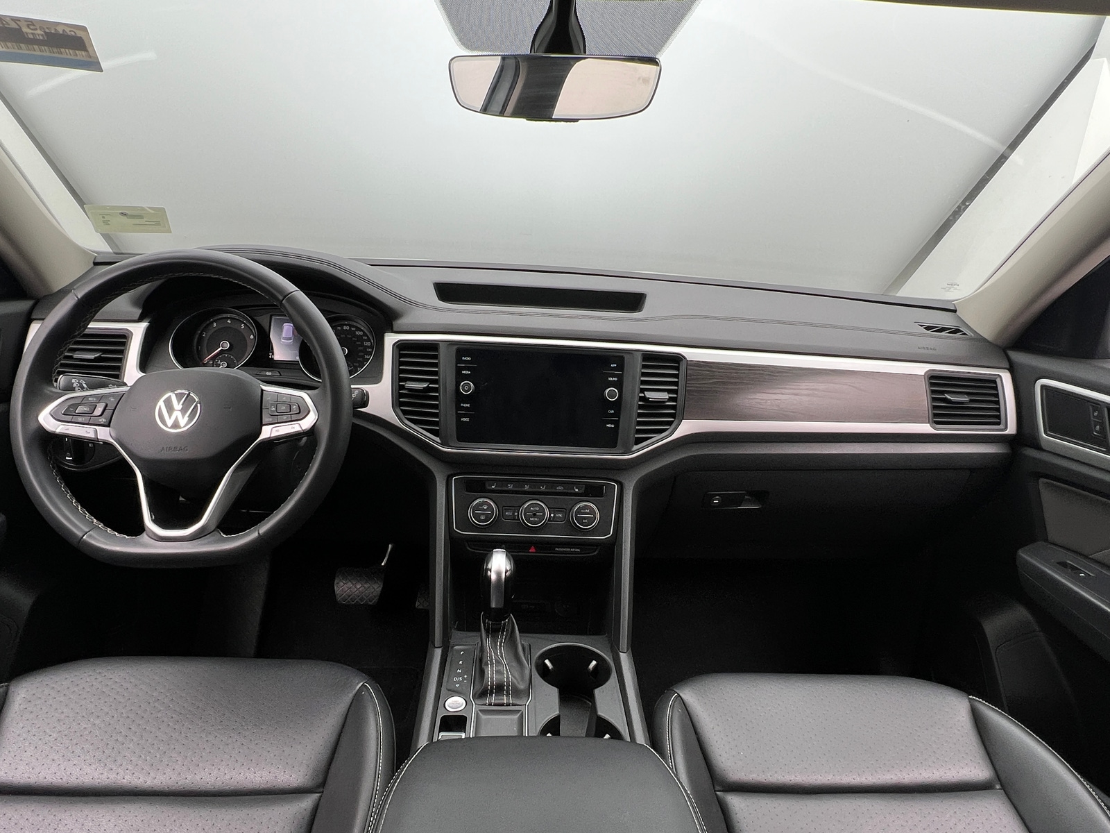 Thumbnail: 2021 Volkswagen Atlas - 2