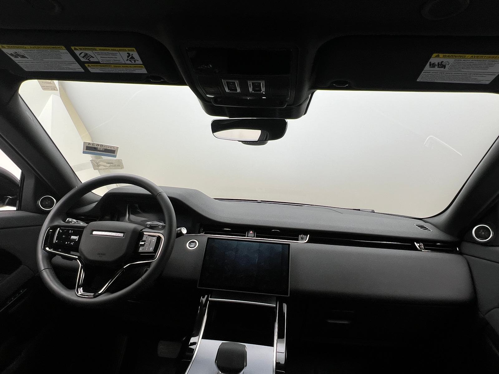 Thumbnail: 2025 Land Rover Range Rover Evoque - 2