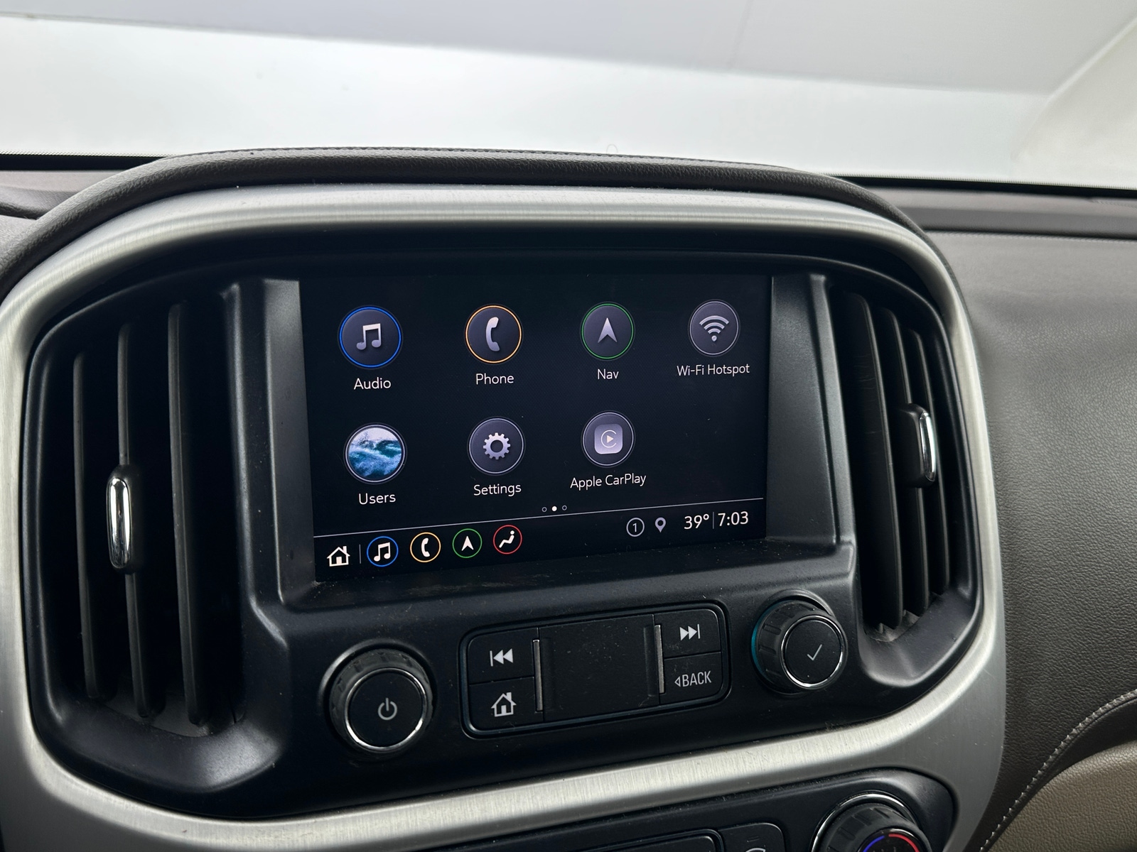 Thumbnail: 2020 GMC Canyon - 3