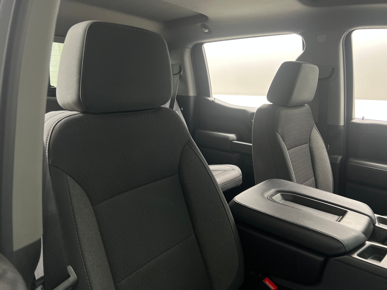 Thumbnail: 2020 Chevrolet Silverado 1500 - 2