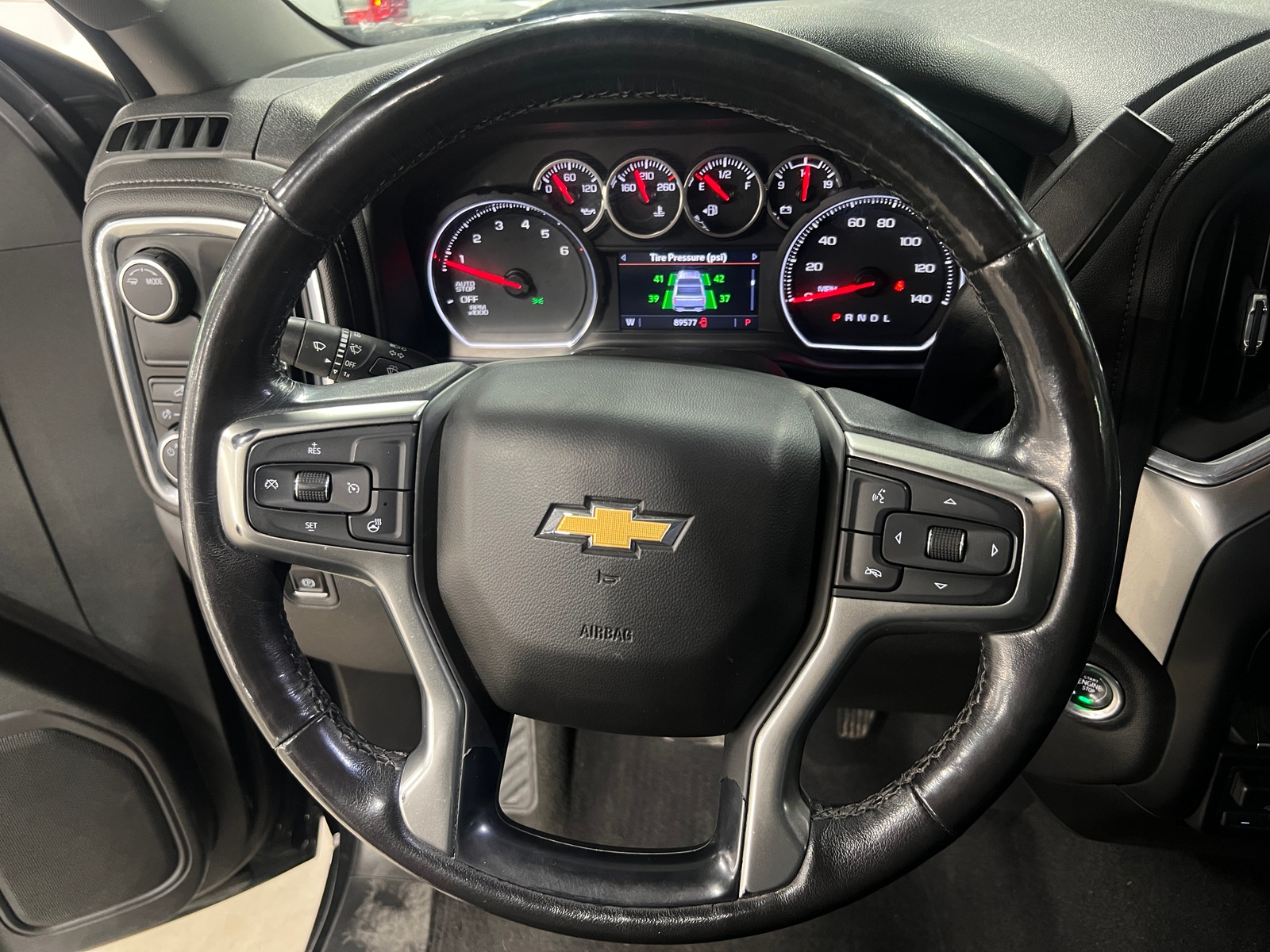Thumbnail: 2020 Chevrolet Silverado 1500 - 5