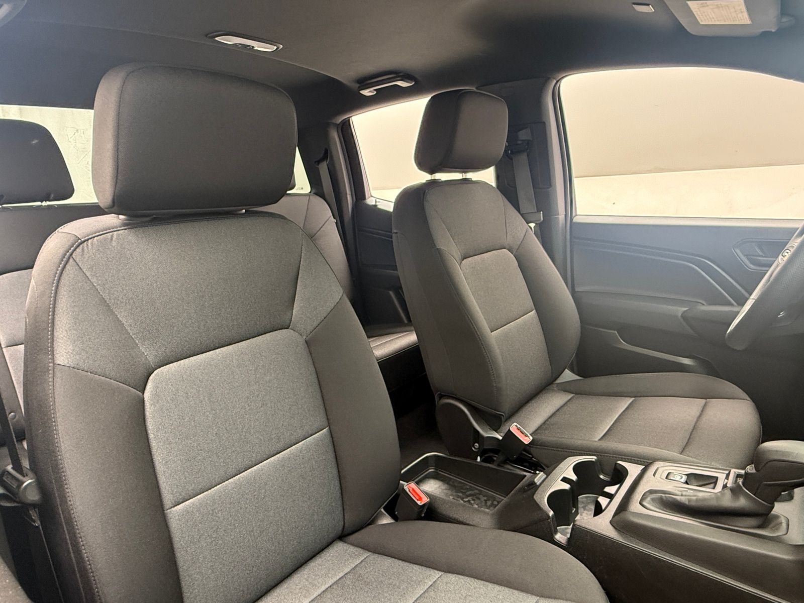 Thumbnail: 2024 Chevrolet Colorado - 2