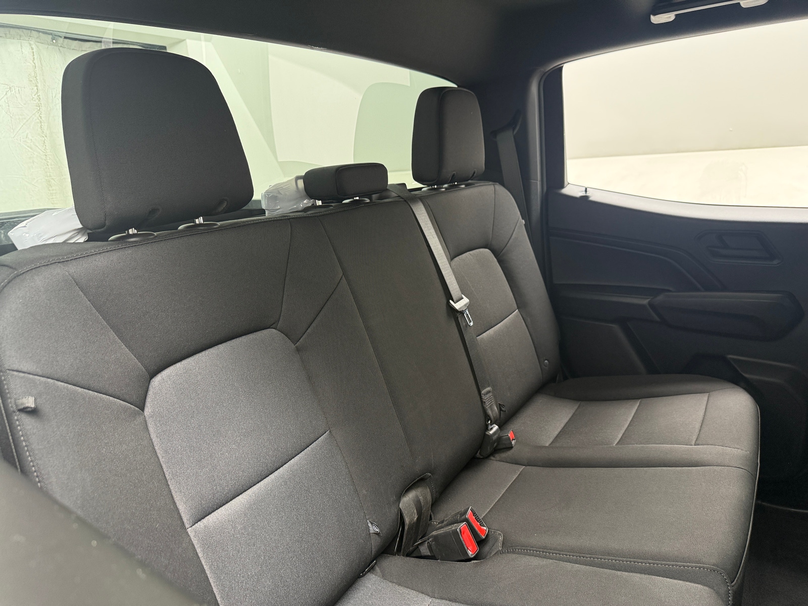 Thumbnail: 2024 Chevrolet Colorado - 6