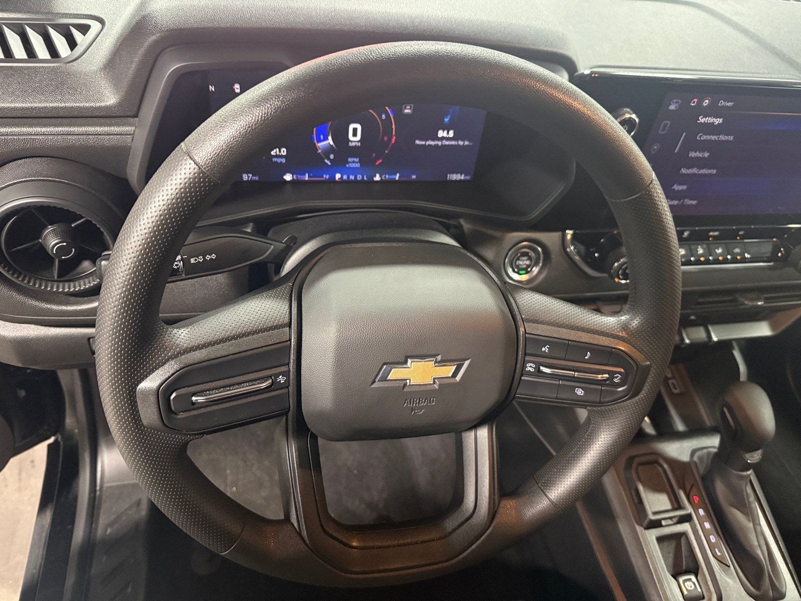 Thumbnail: 2024 Chevrolet Colorado - 5