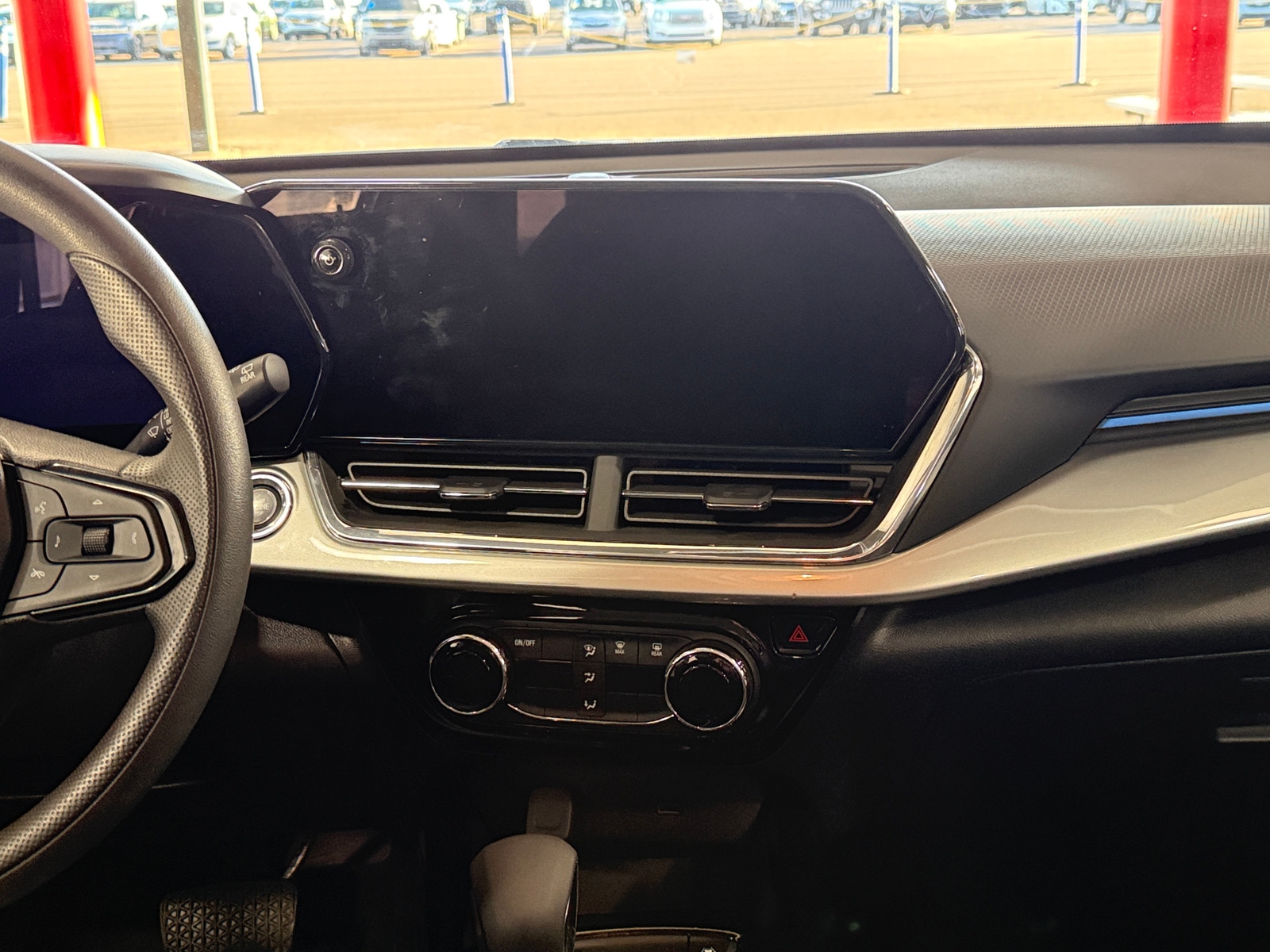 Thumbnail: 2025 Chevrolet Trax - 4