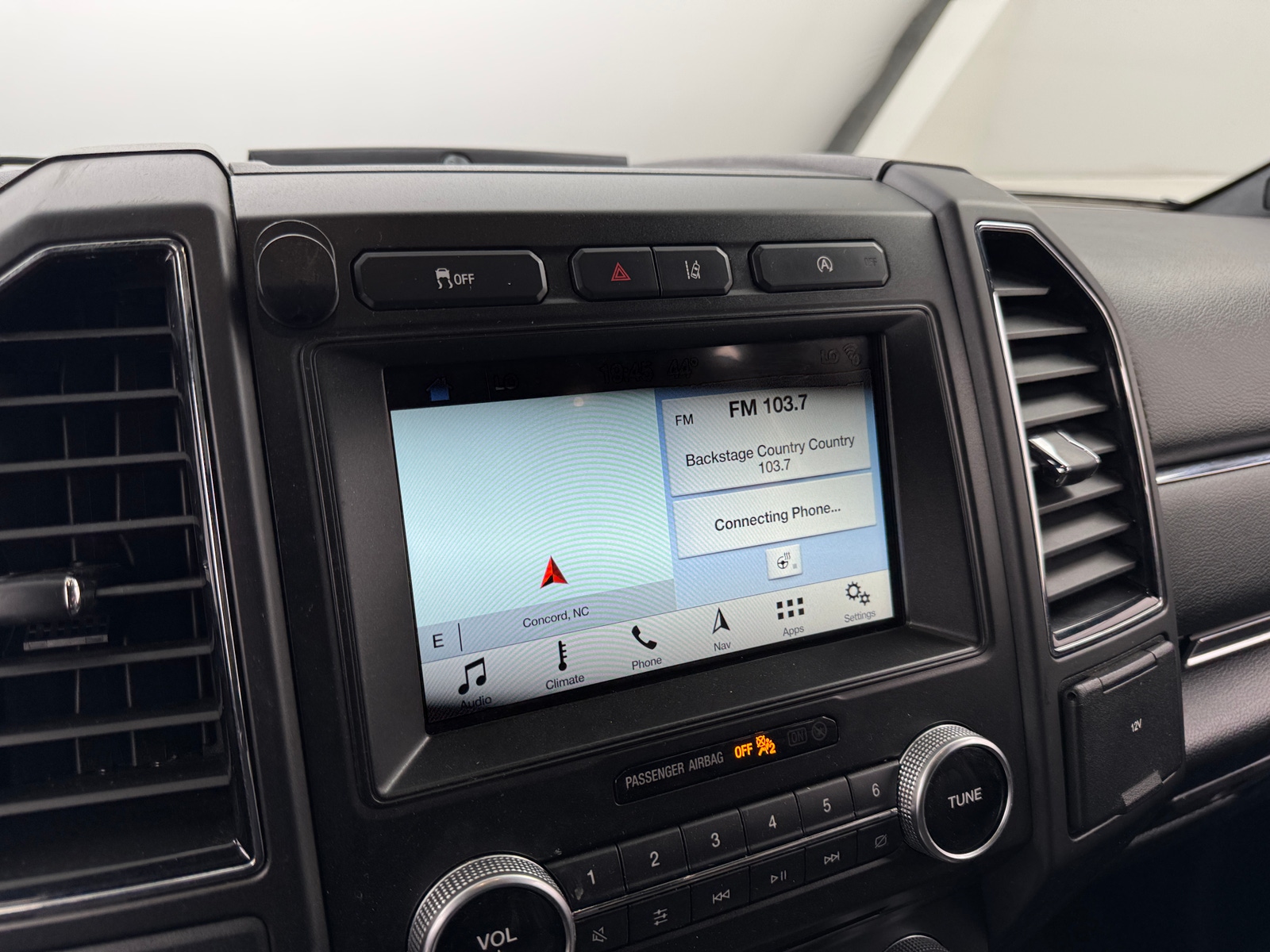 Thumbnail: 2018 Ford Expedition MAX - 3