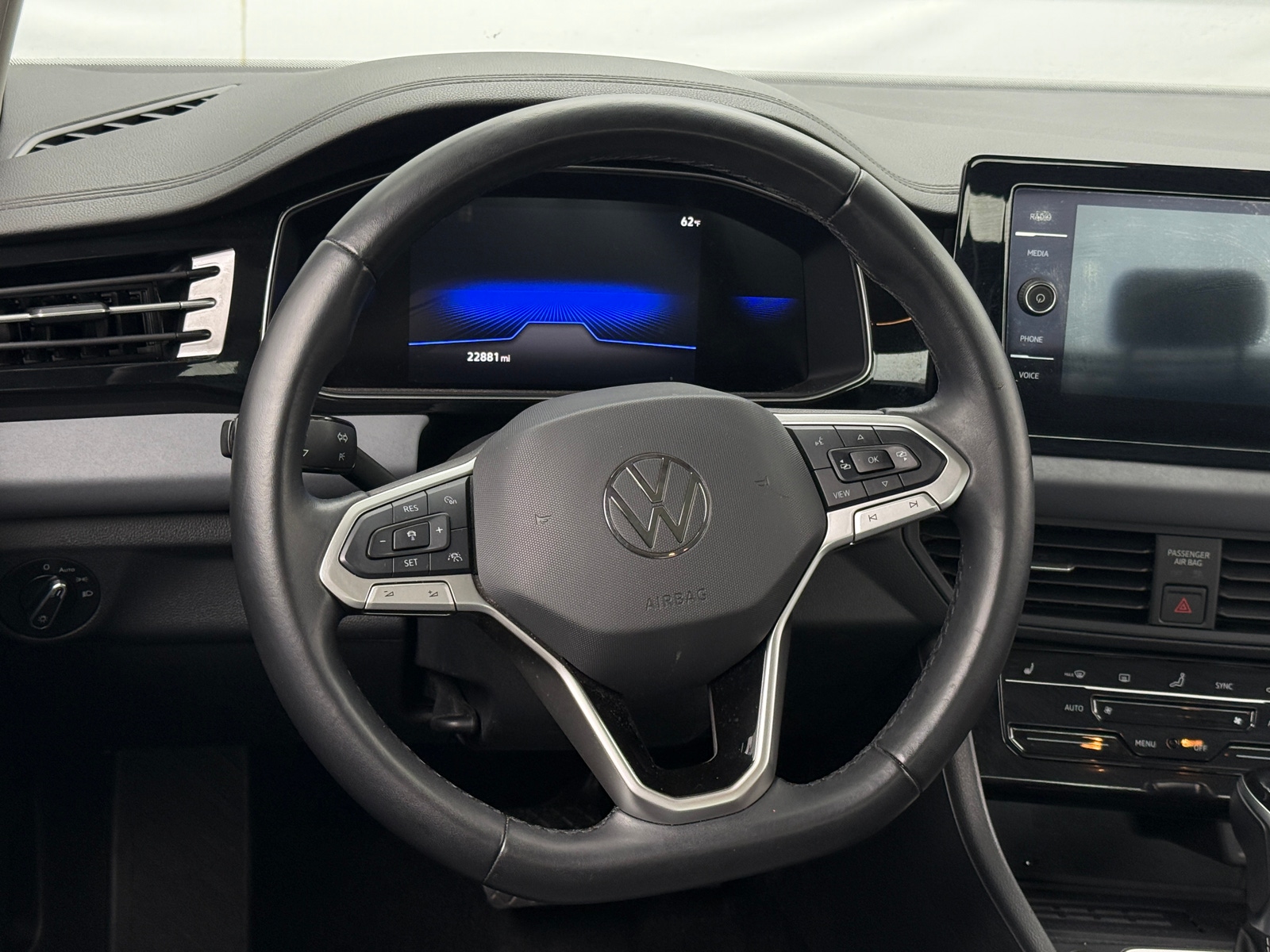 Thumbnail: 2025 Volkswagen Jetta - 4