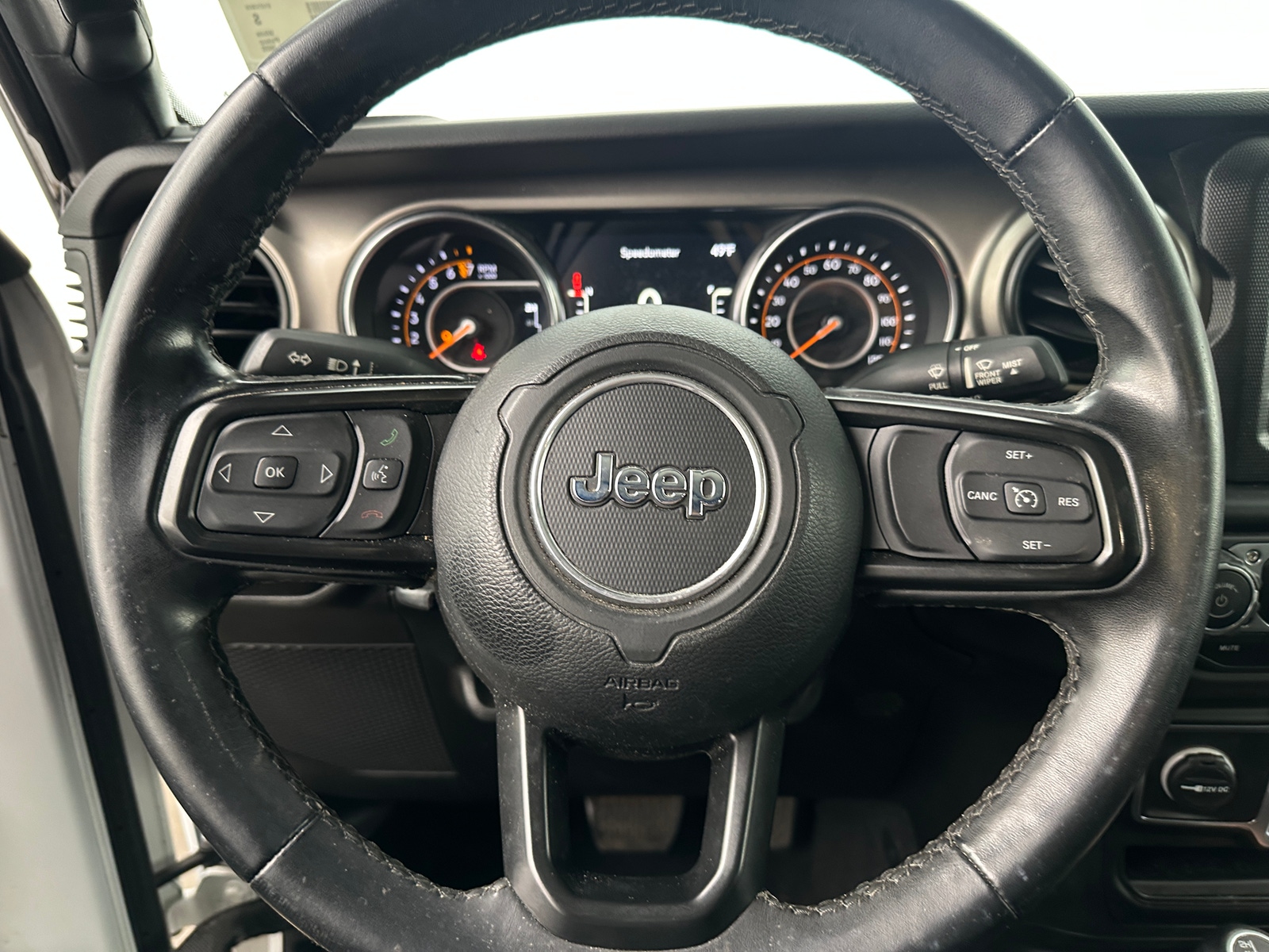 Thumbnail: 2020 Jeep Gladiator - 5