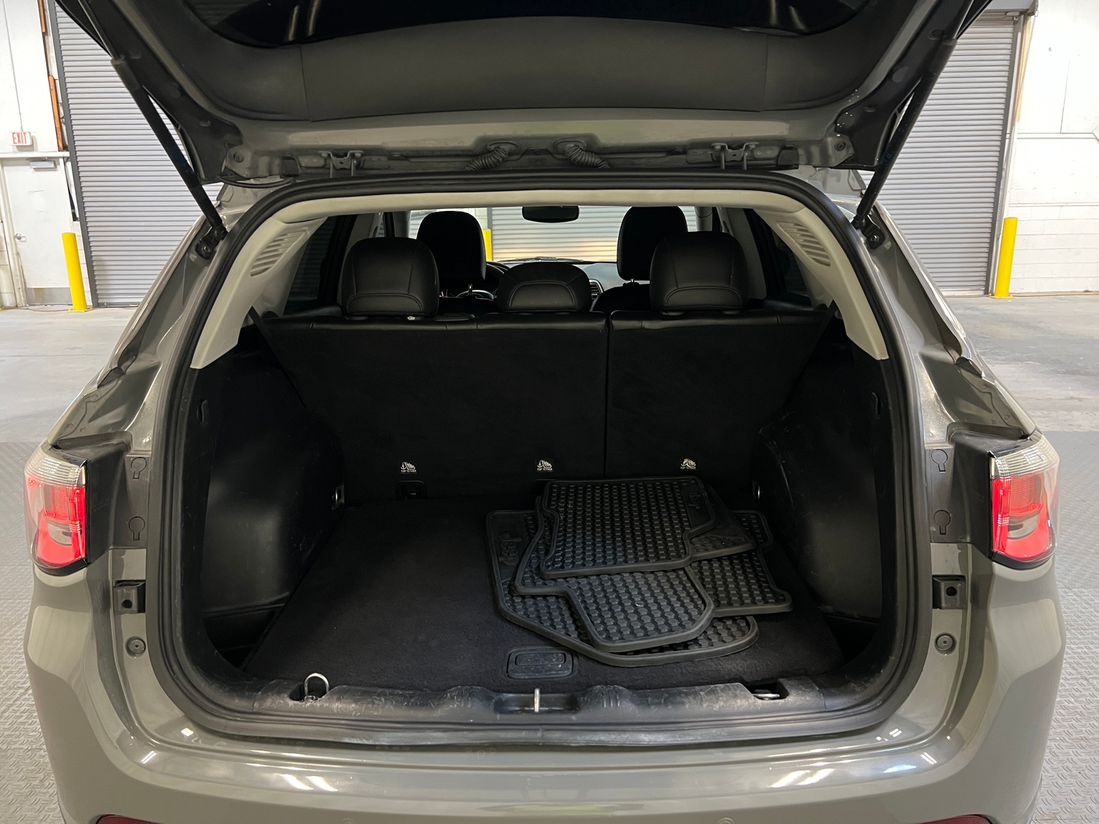 Thumbnail: 2021 Jeep Compass - 6