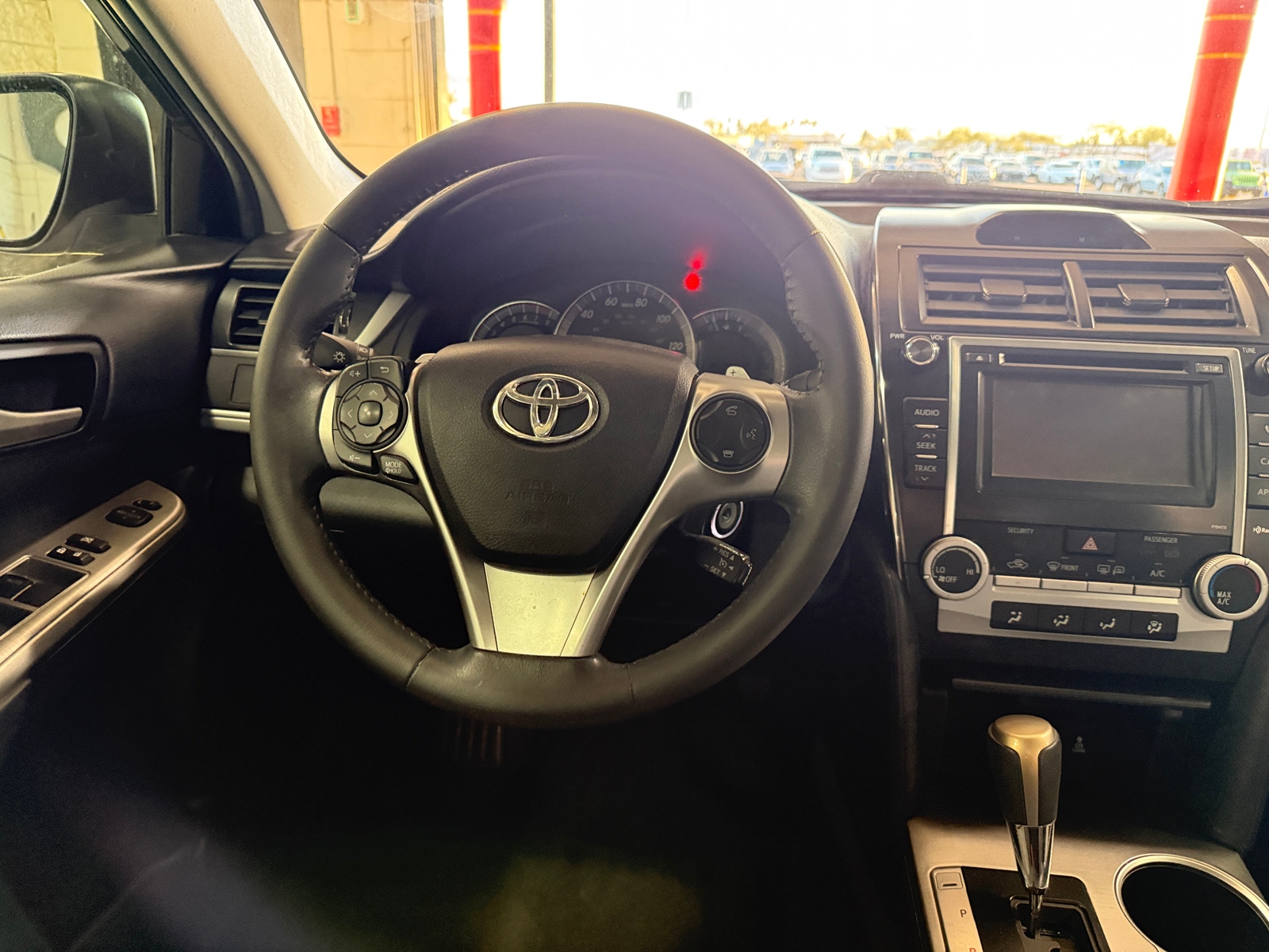 Thumbnail: 2014 Toyota Camry - 5