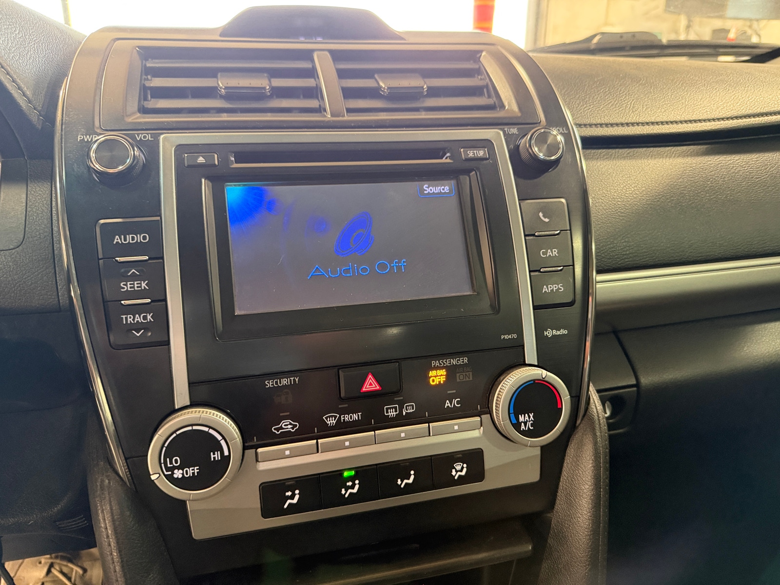 Thumbnail: 2014 Toyota Camry - 4