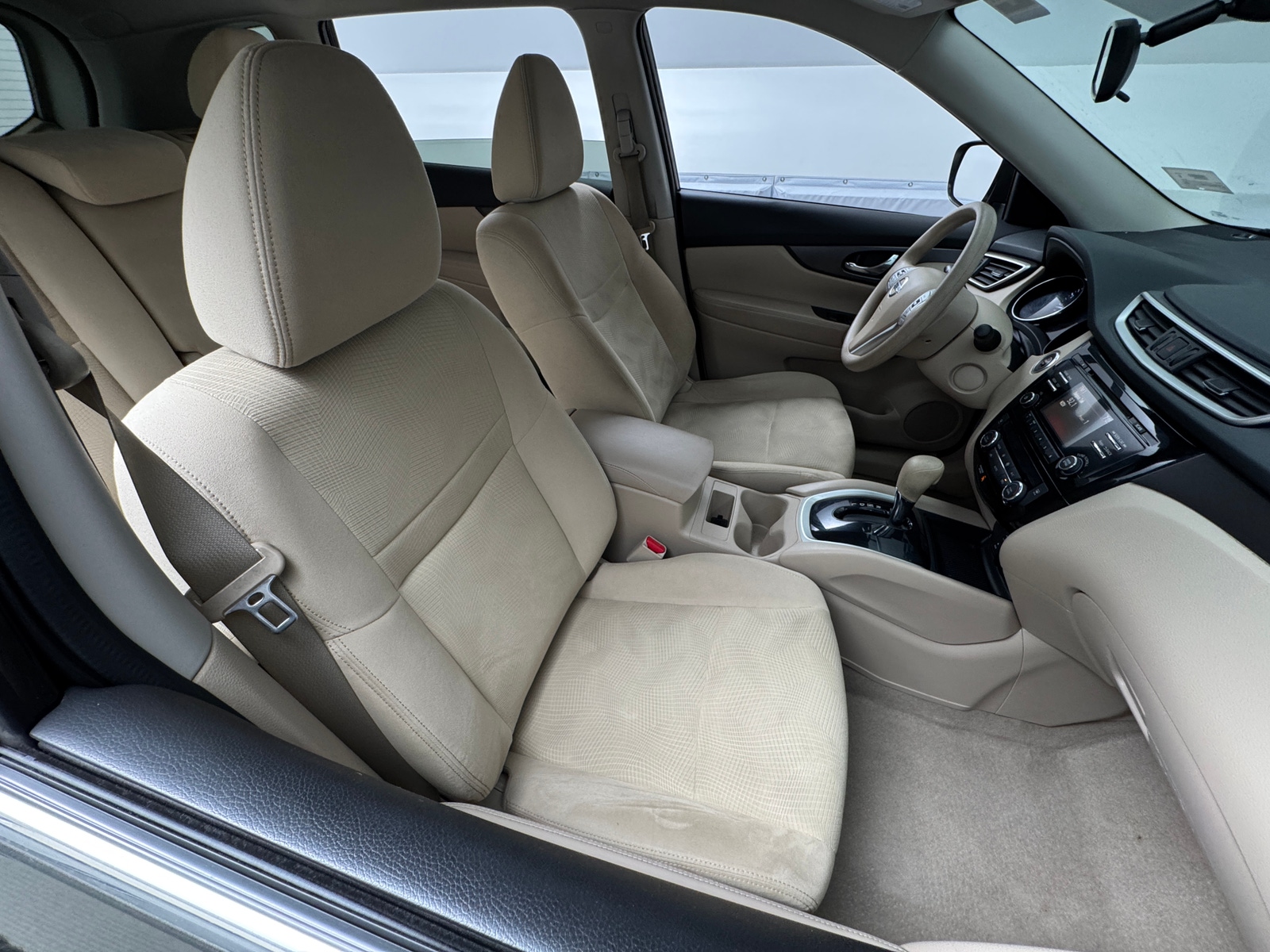 Thumbnail: 2014 Nissan Rogue - 2