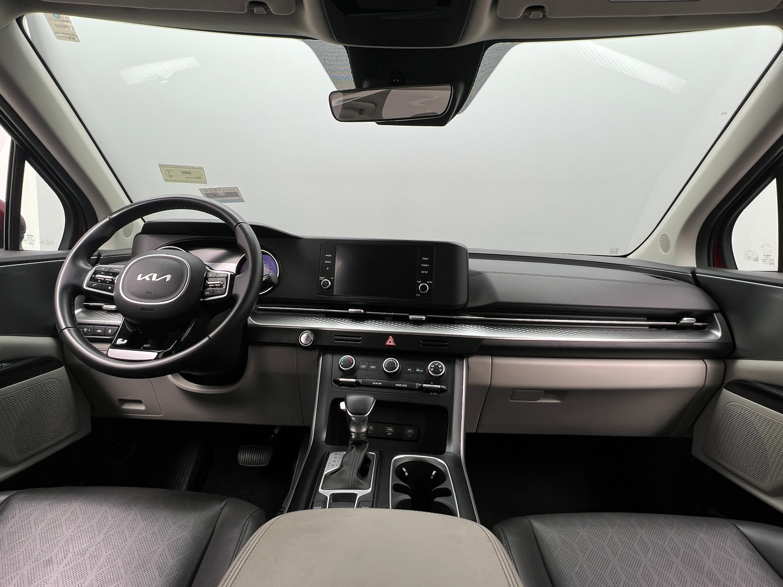 Thumbnail: 2024 Kia Carnival - 2