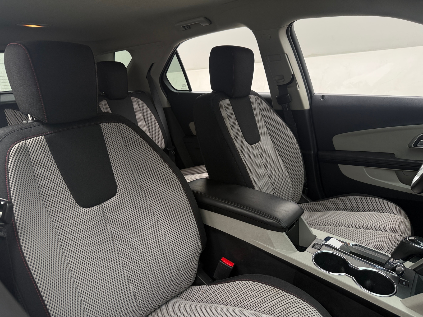 Thumbnail: 2016 Chevrolet Equinox - 2