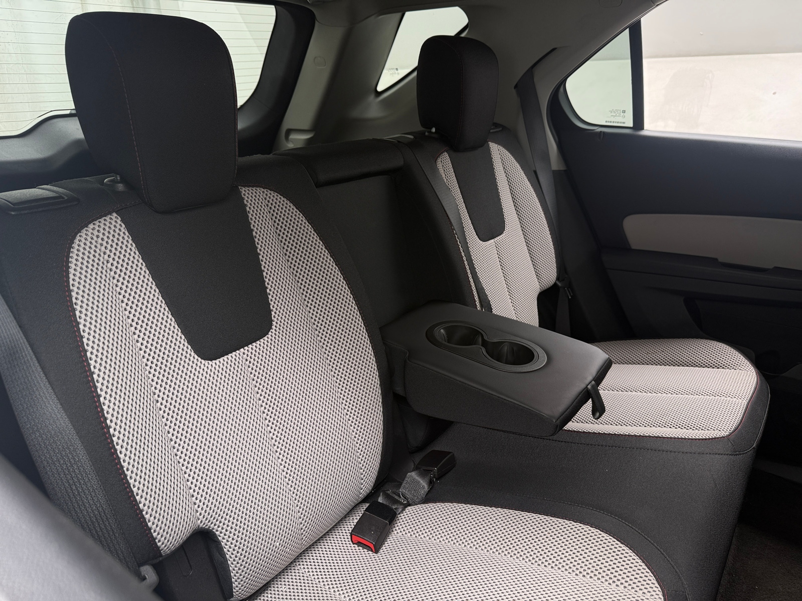 Thumbnail: 2016 Chevrolet Equinox - 6