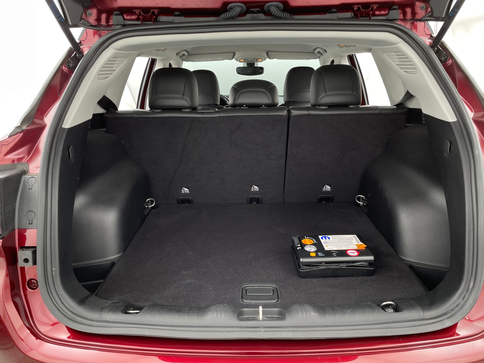 Thumbnail: 2020 Jeep Compass - 6