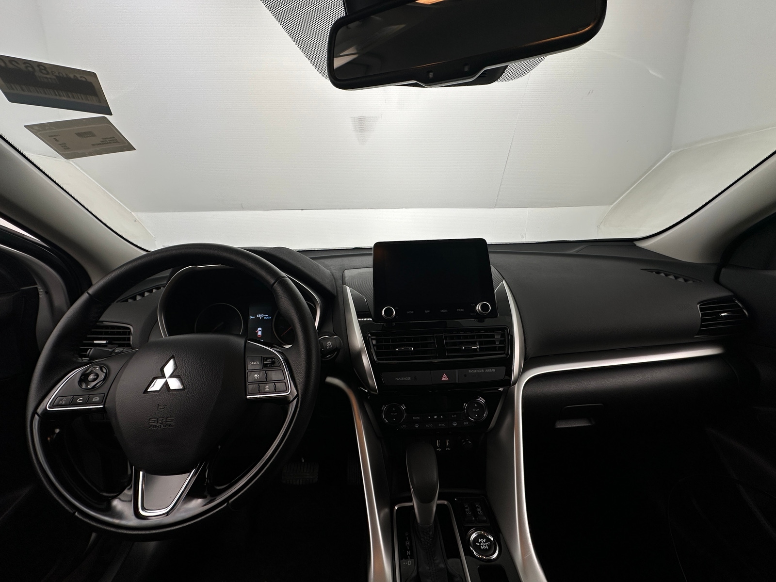 Thumbnail: 2025 Mitsubishi Eclipse Cross - 3