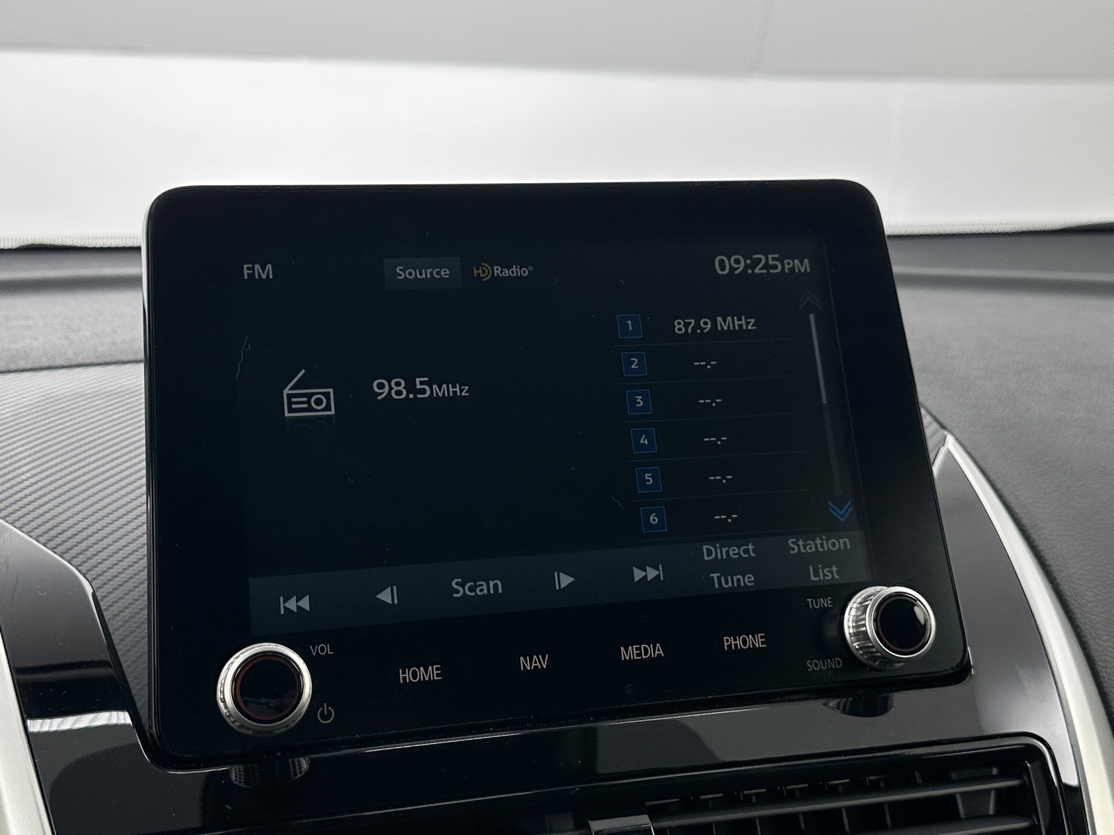 Thumbnail: 2025 Mitsubishi Eclipse Cross - 4