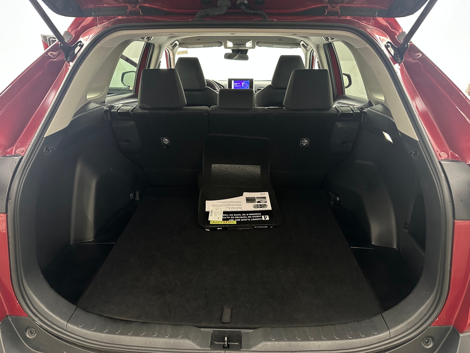 Thumbnail: 2024 Toyota RAV4 - 7