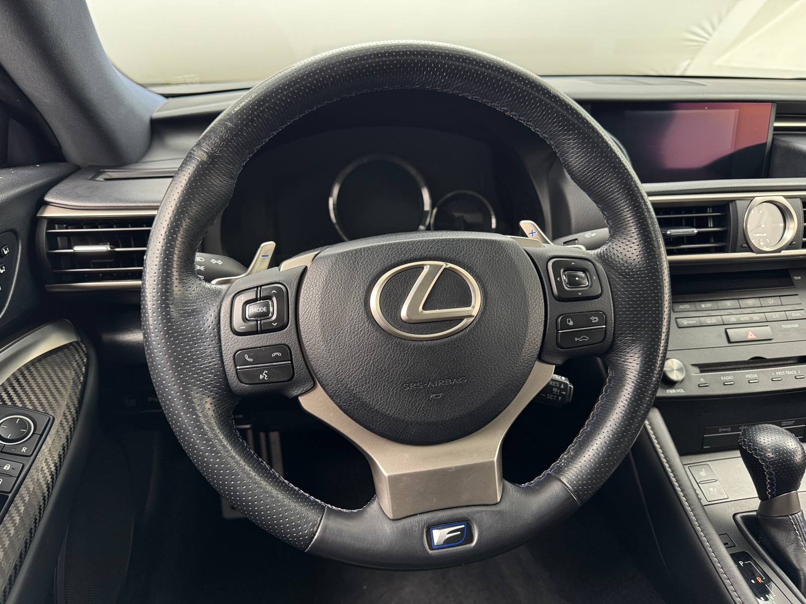 Thumbnail: 2017 Lexus RC - 3