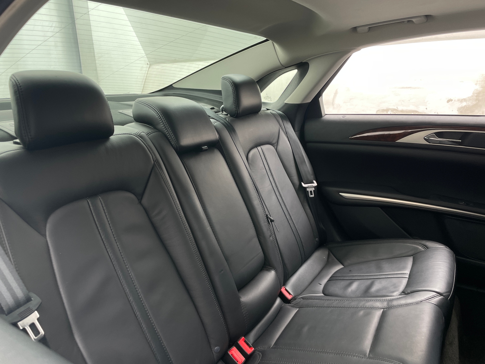 Thumbnail: 2015 Lincoln MKZ - 5