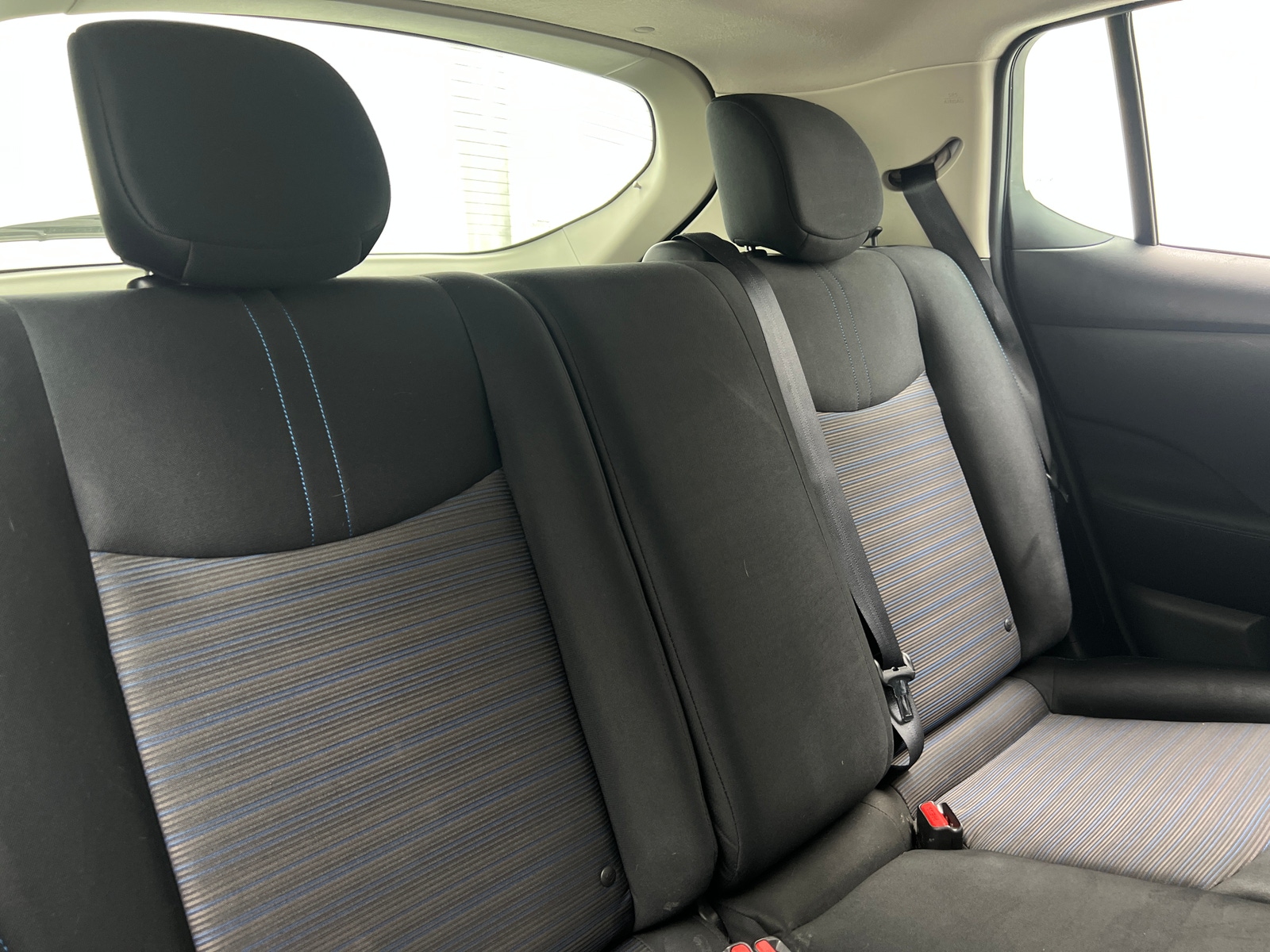 Thumbnail: 2018 Nissan Leaf - 6