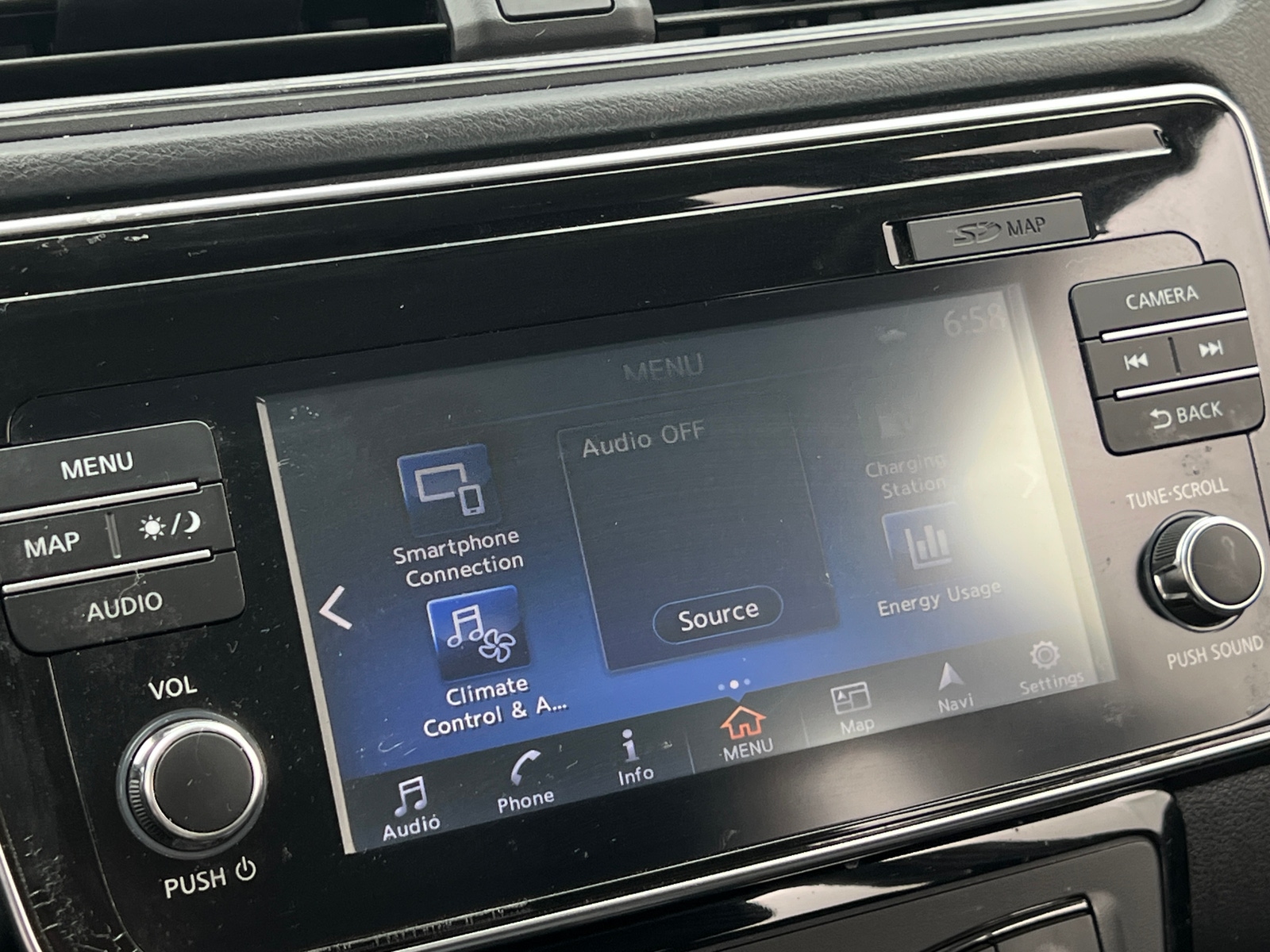 Thumbnail: 2018 Nissan Leaf - 4