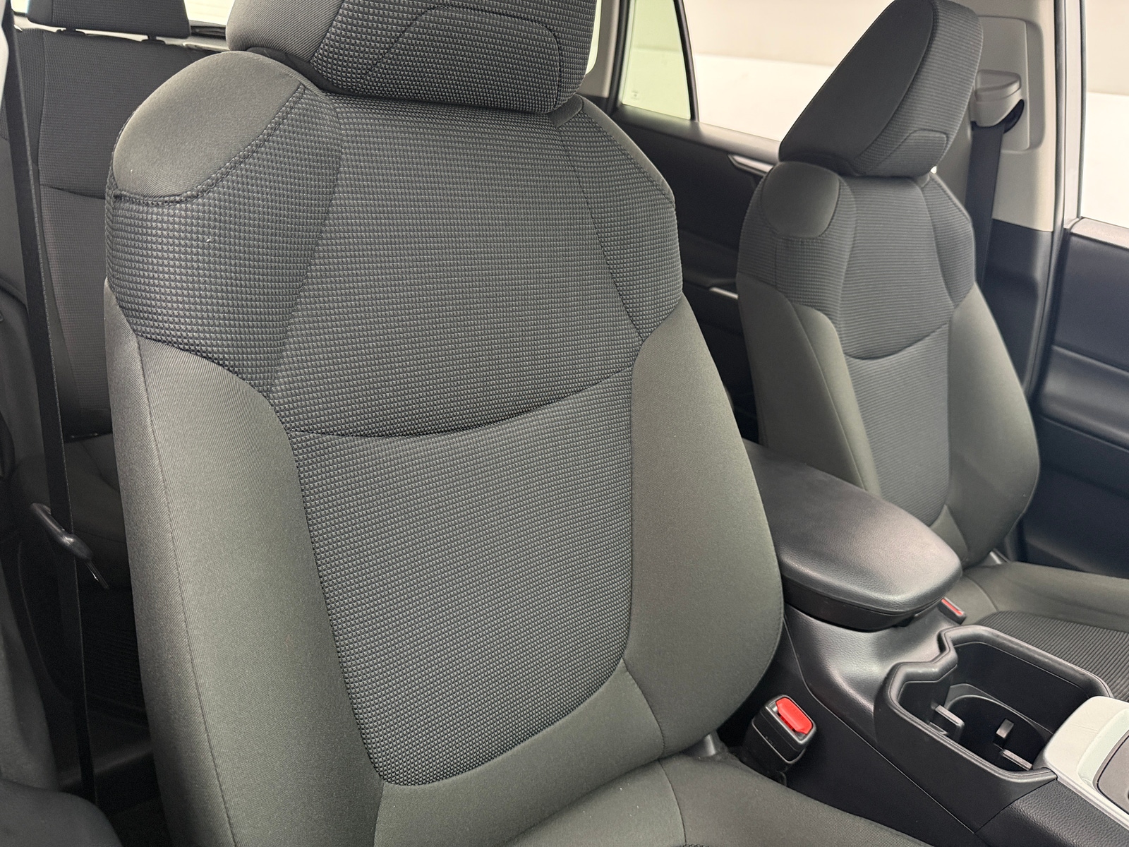 Thumbnail: 2025 Toyota RAV4 - 2