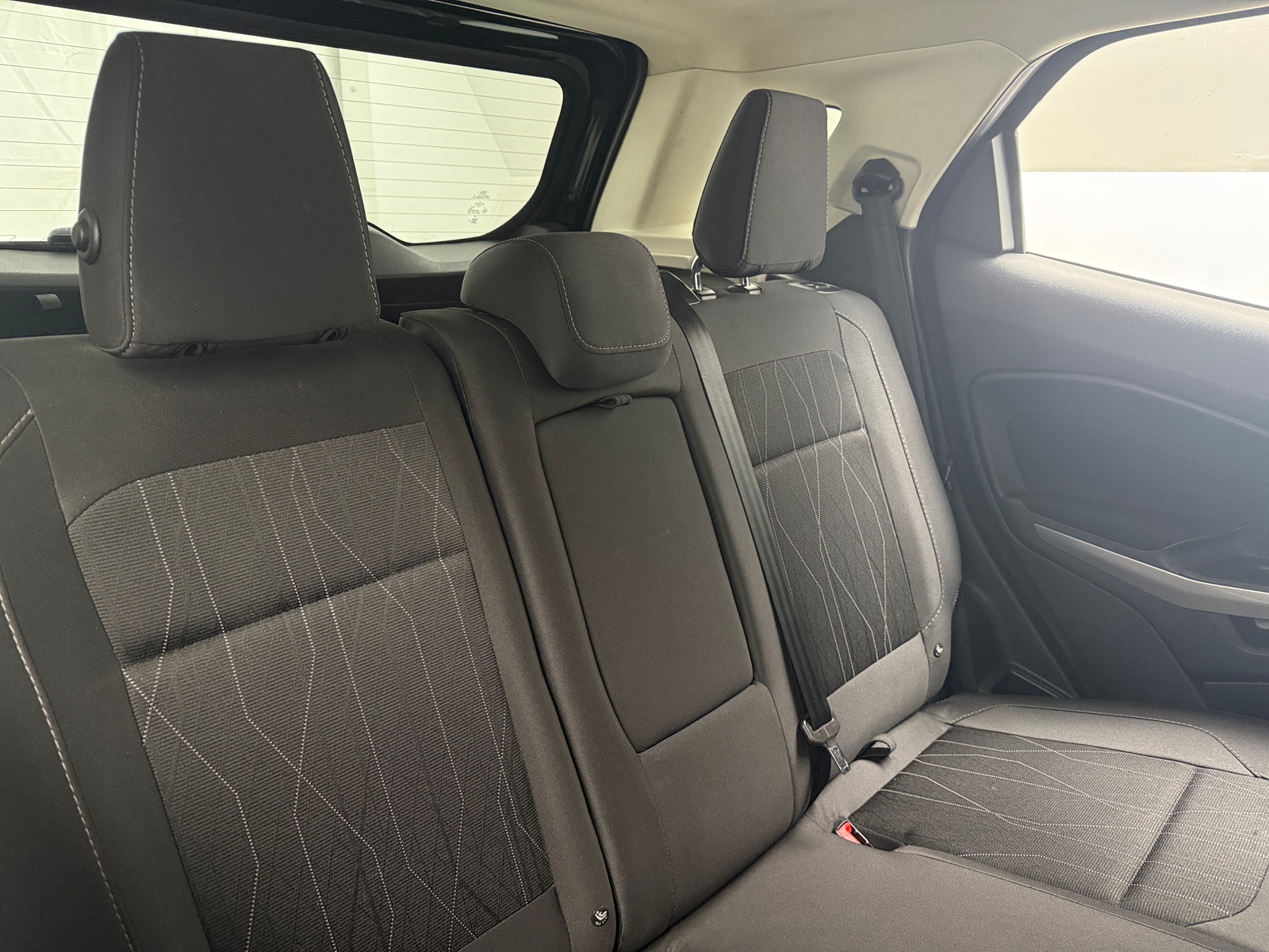 Thumbnail: 2022 Ford EcoSport - 6