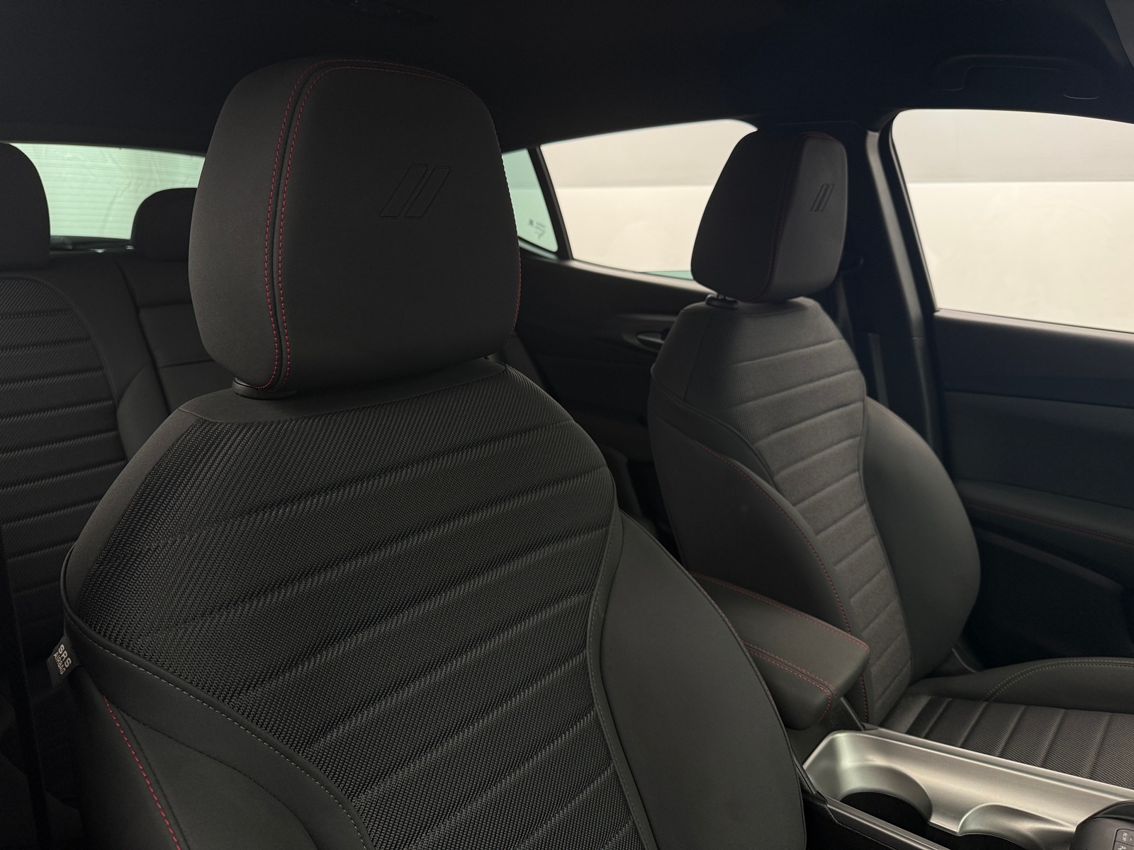 Thumbnail: 2024 Dodge Hornet - 2