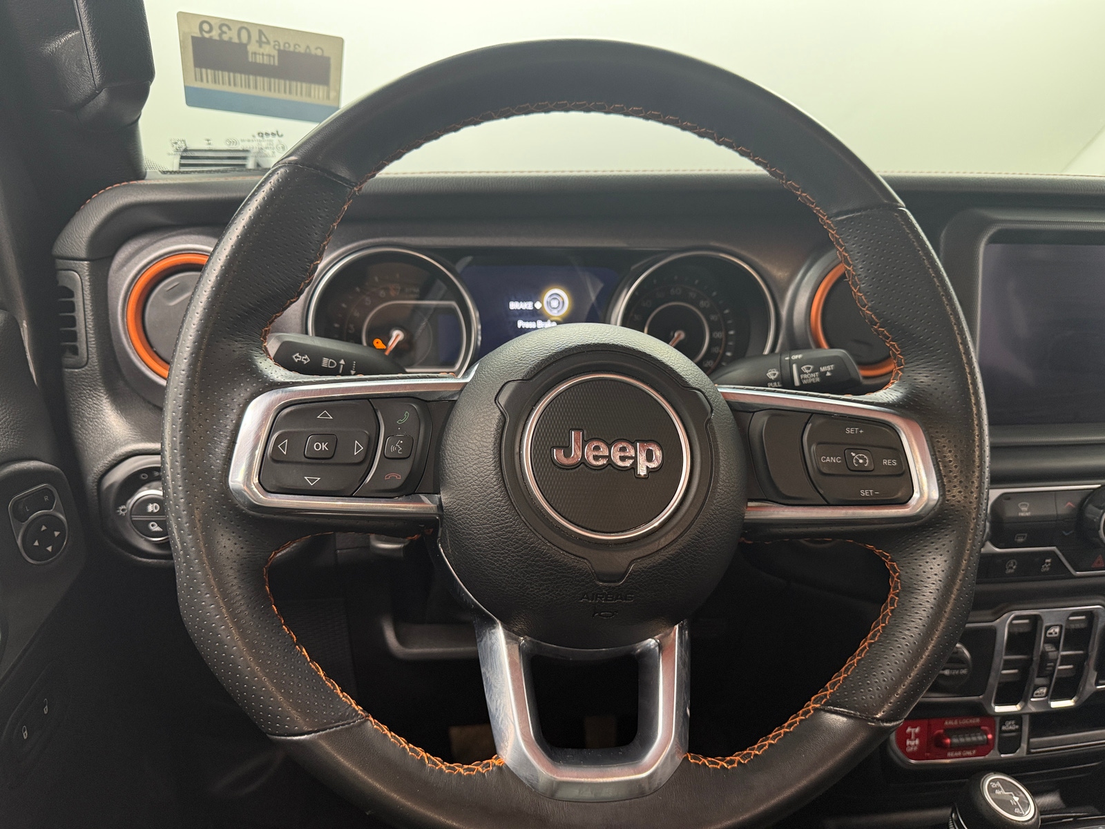 Thumbnail: 2023 Jeep Gladiator - 4