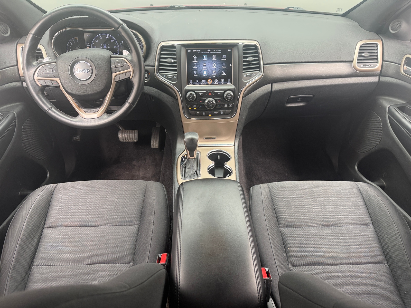 Thumbnail: 2016 Jeep Grand Cherokee - 3