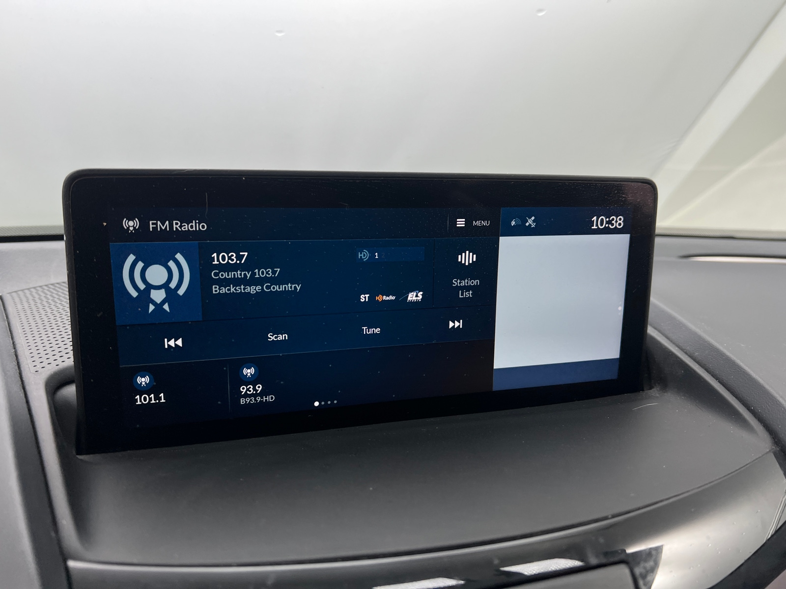 Thumbnail: 2021 Acura RDX - 3