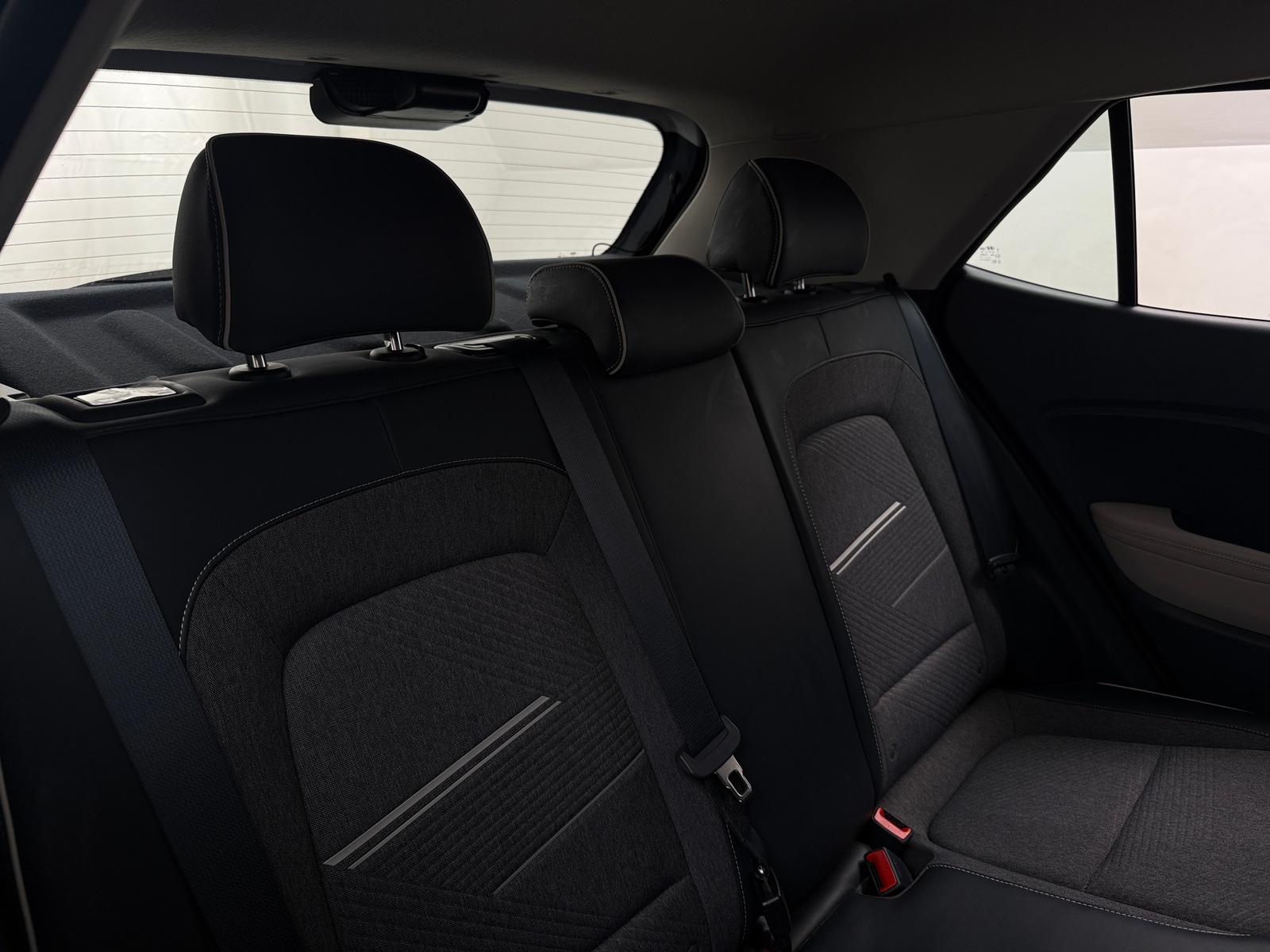 Thumbnail: 2023 Hyundai Venue - 5