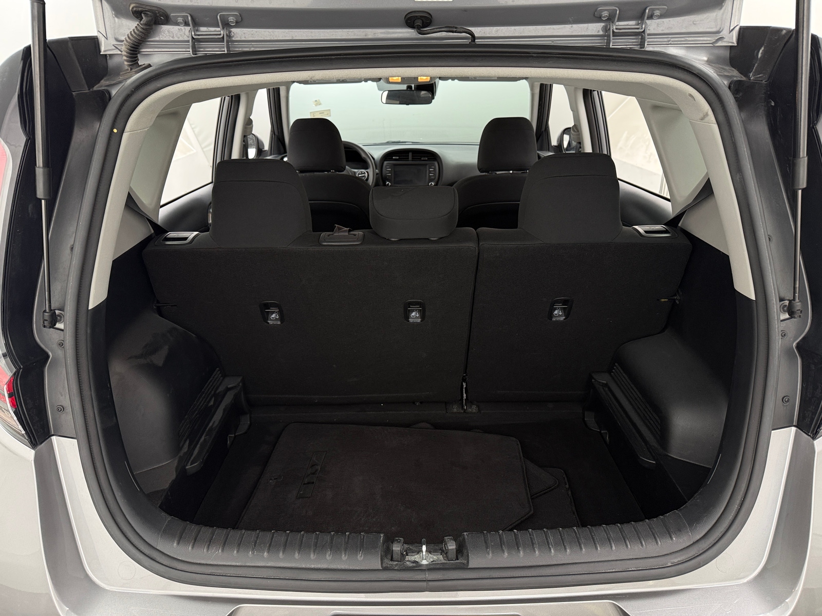 Thumbnail: 2024 Kia Soul - 7