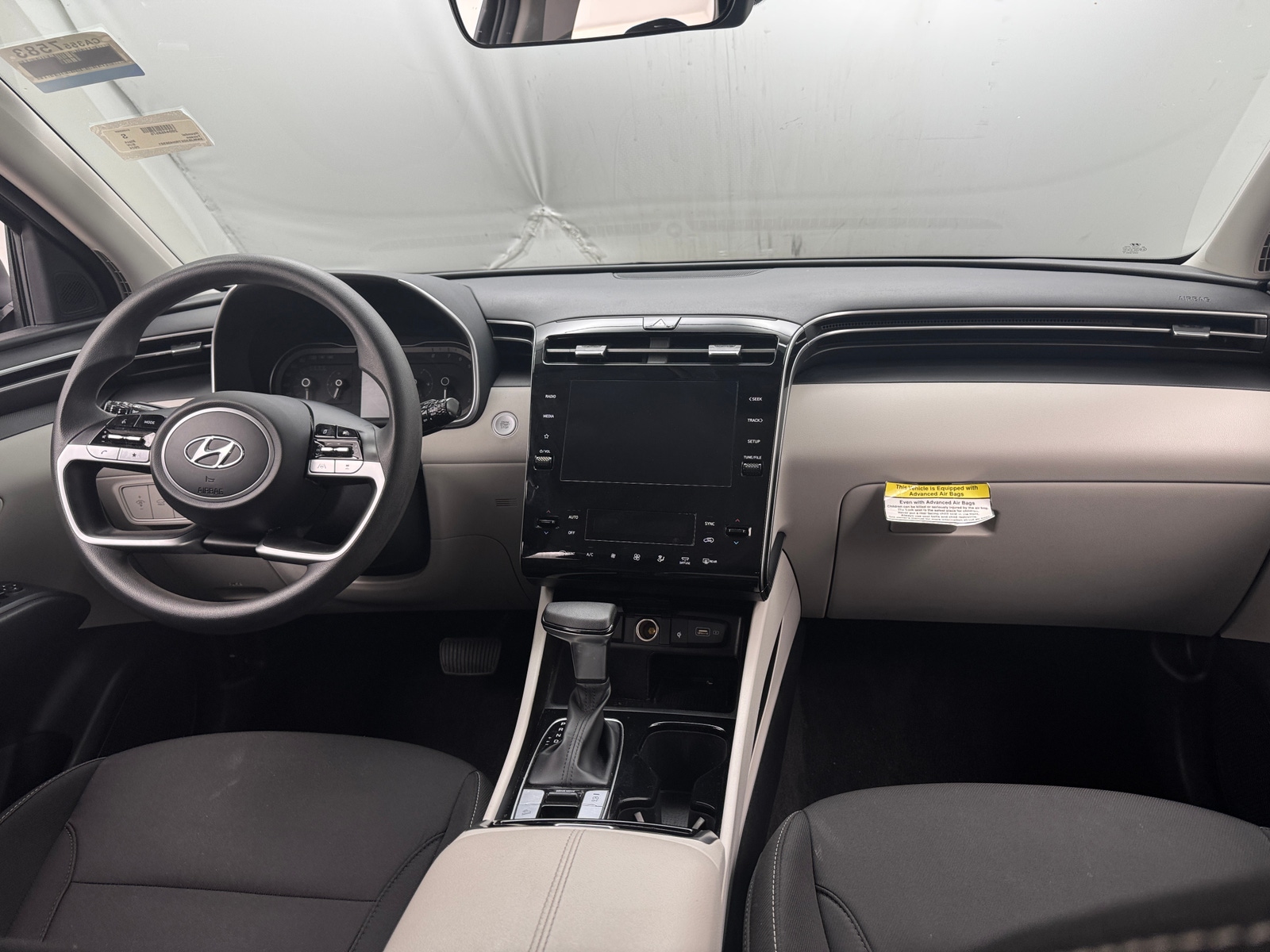 Thumbnail: 2024 Hyundai Tucson - 3