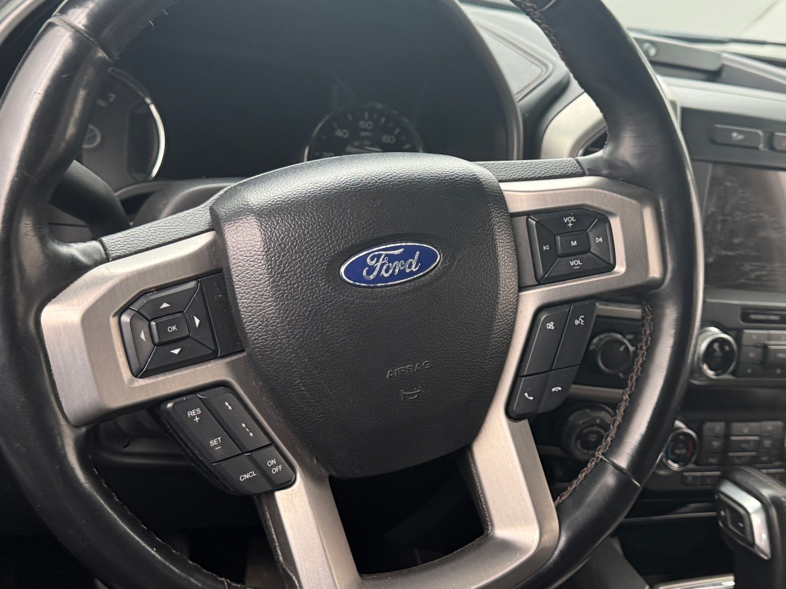 Thumbnail: 2019 Ford Econoline - 4