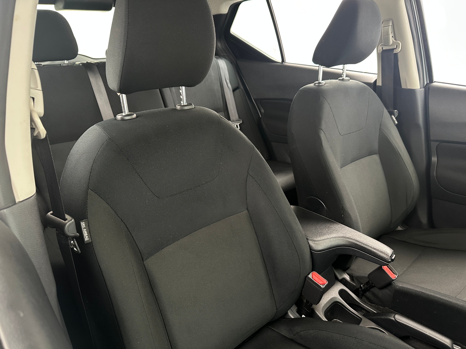 Thumbnail: 2024 Nissan Kicks - 2