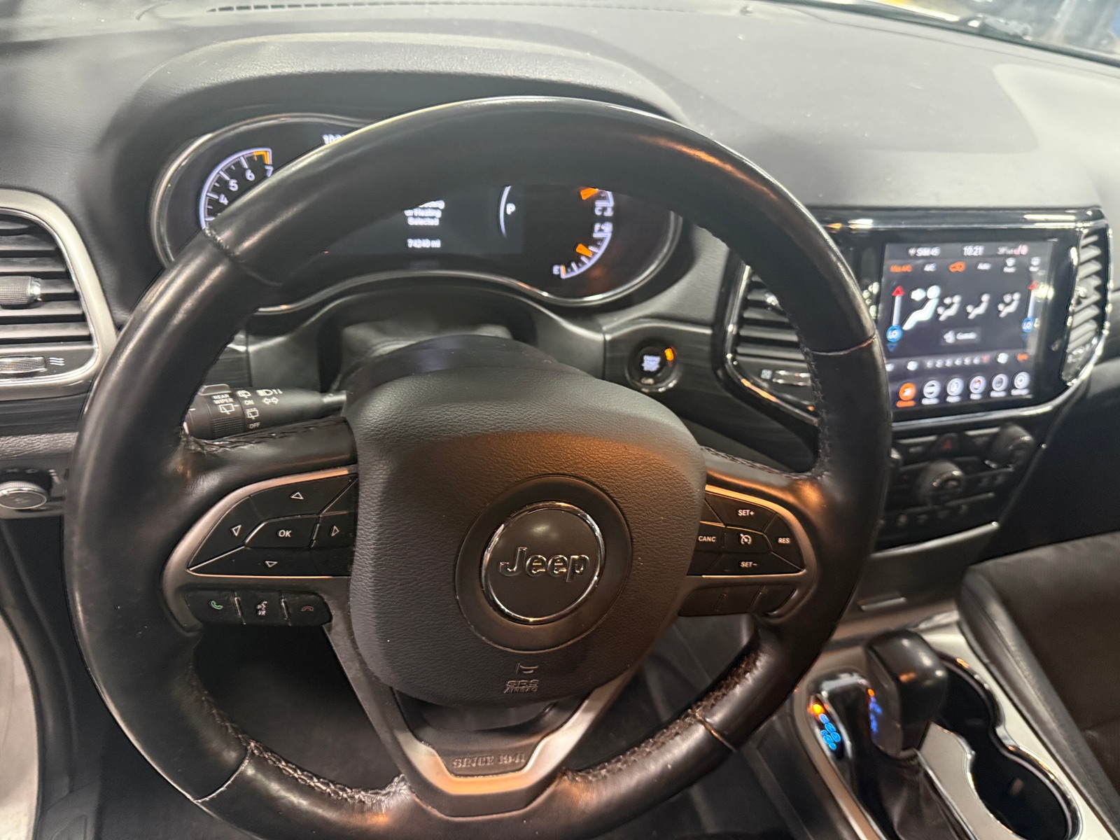 Thumbnail: 2020 Jeep Grand Cherokee - 5