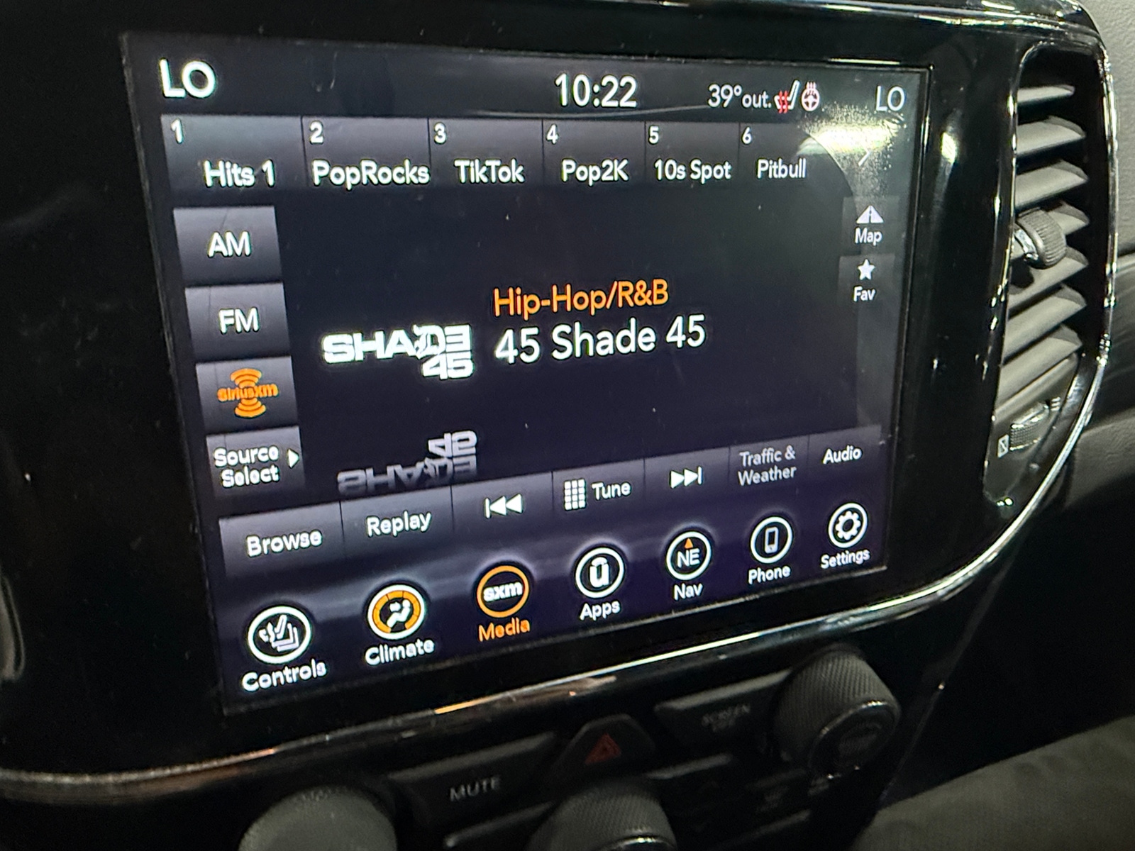 Thumbnail: 2020 Jeep Grand Cherokee - 4