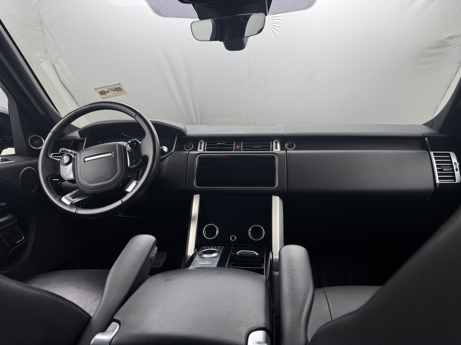 Thumbnail: 2020 Land Rover Range Rover - 2