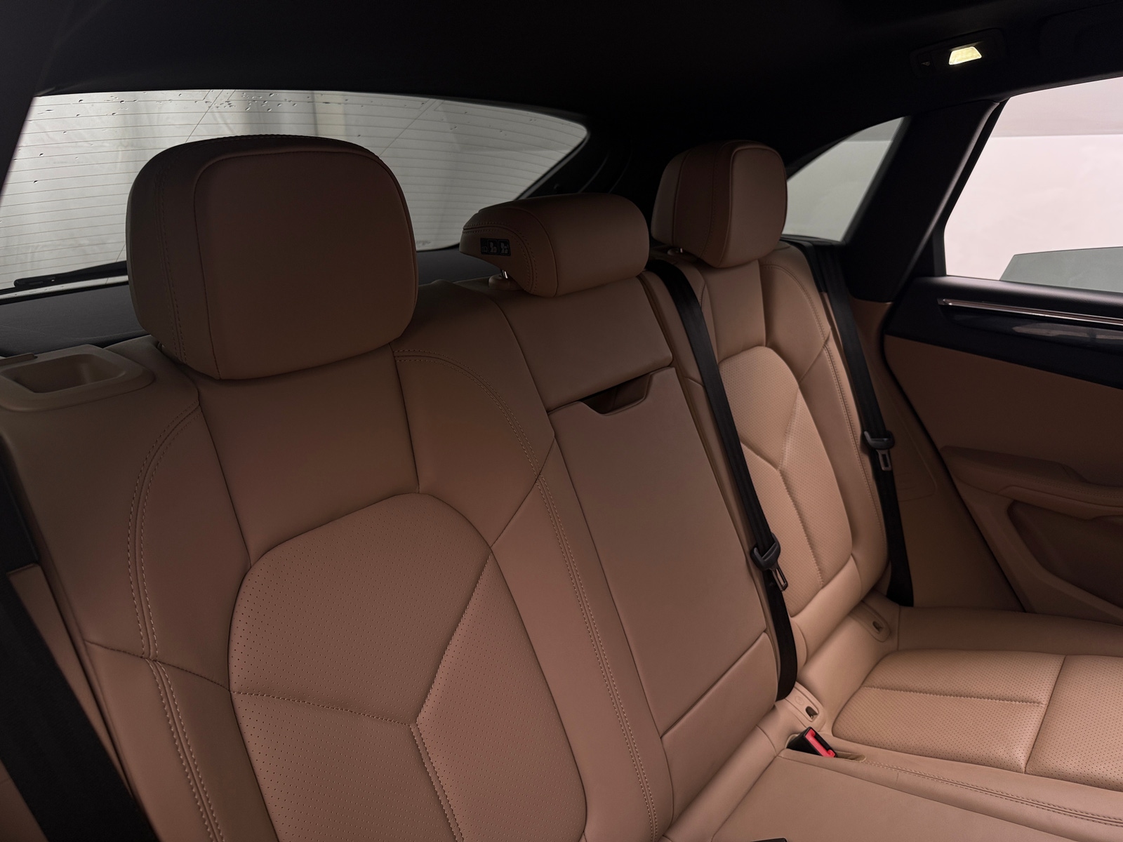 Thumbnail: 2025 Porsche Macan - 5