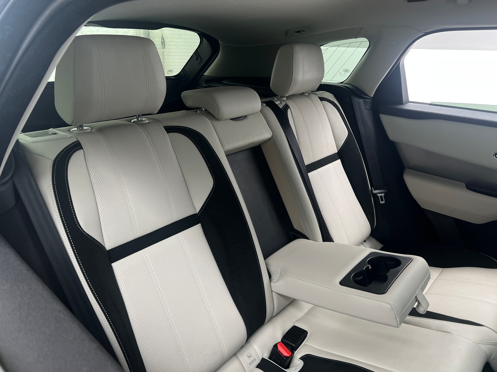 Thumbnail: 2018 Land Rover Range Rover Velar - 5