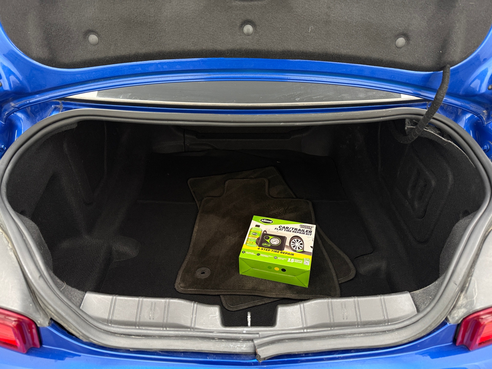 Thumbnail: 2018 Chevrolet Camaro - 5