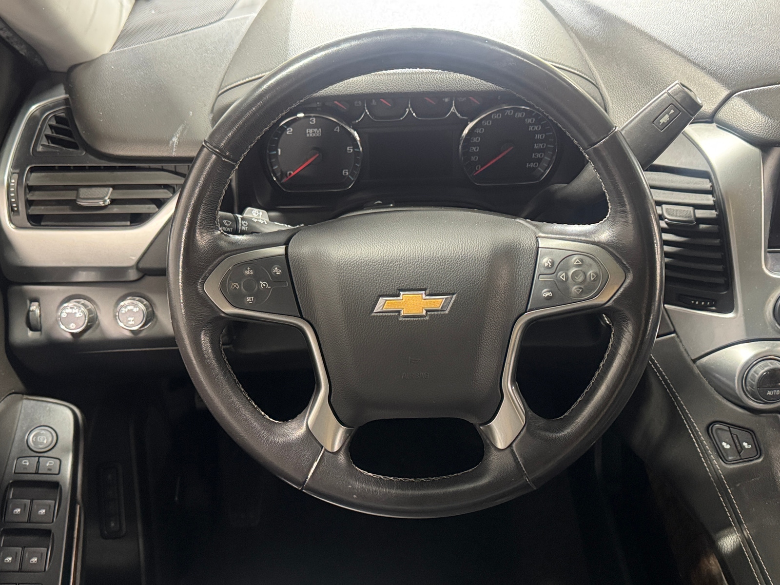 Thumbnail: 2020 Chevrolet Suburban - 4