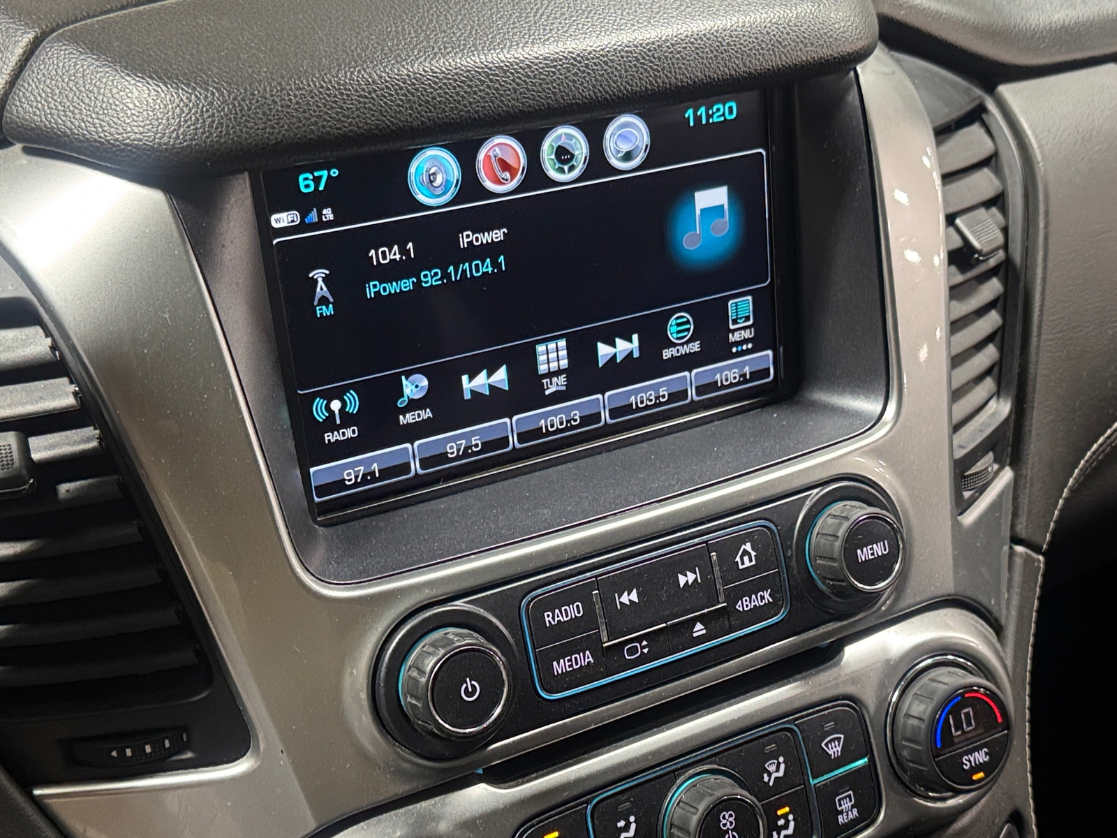 Thumbnail: 2020 Chevrolet Suburban - 3