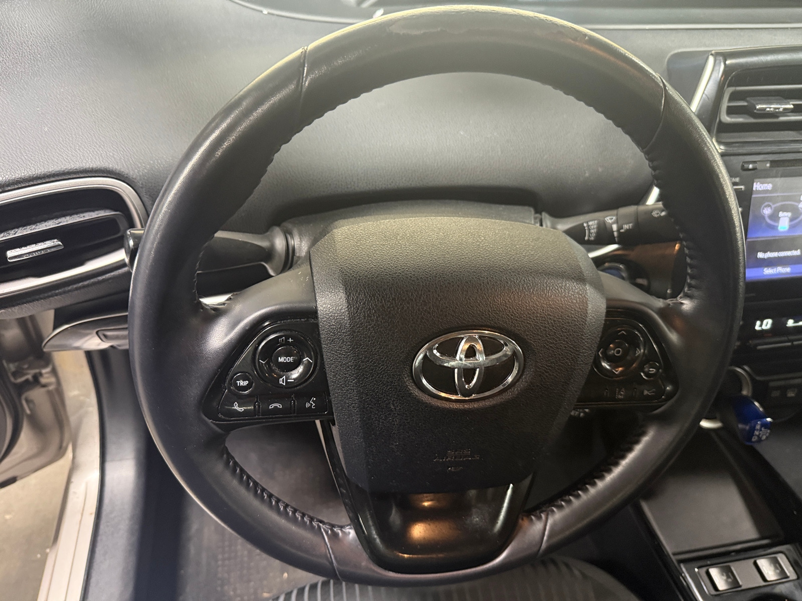 Thumbnail: 2020 Toyota Prius Prime - 5